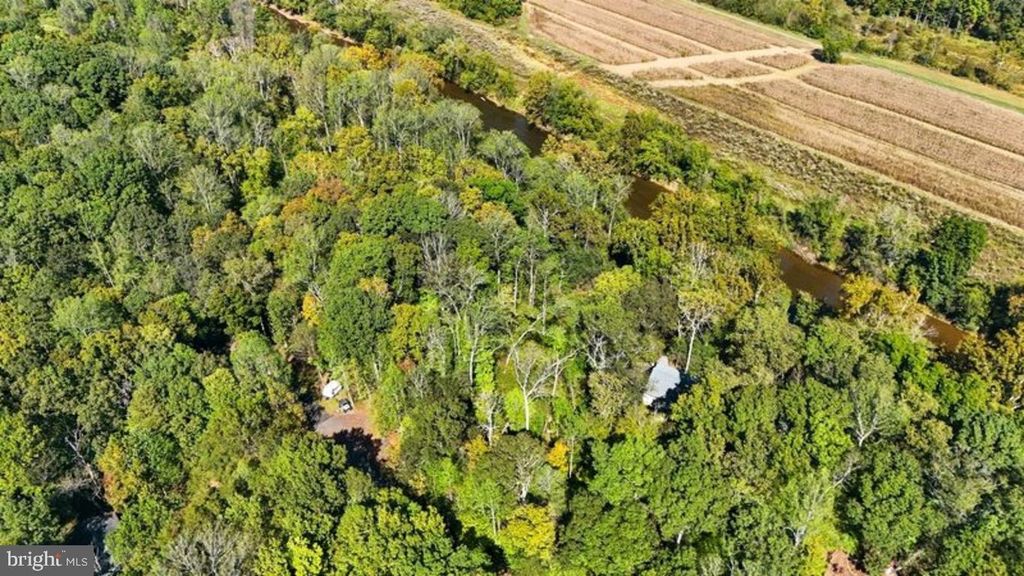 Photo of 14 Mechunk Terrace, PALMYRA, VA 22963 (MLS # VAFN2000506)