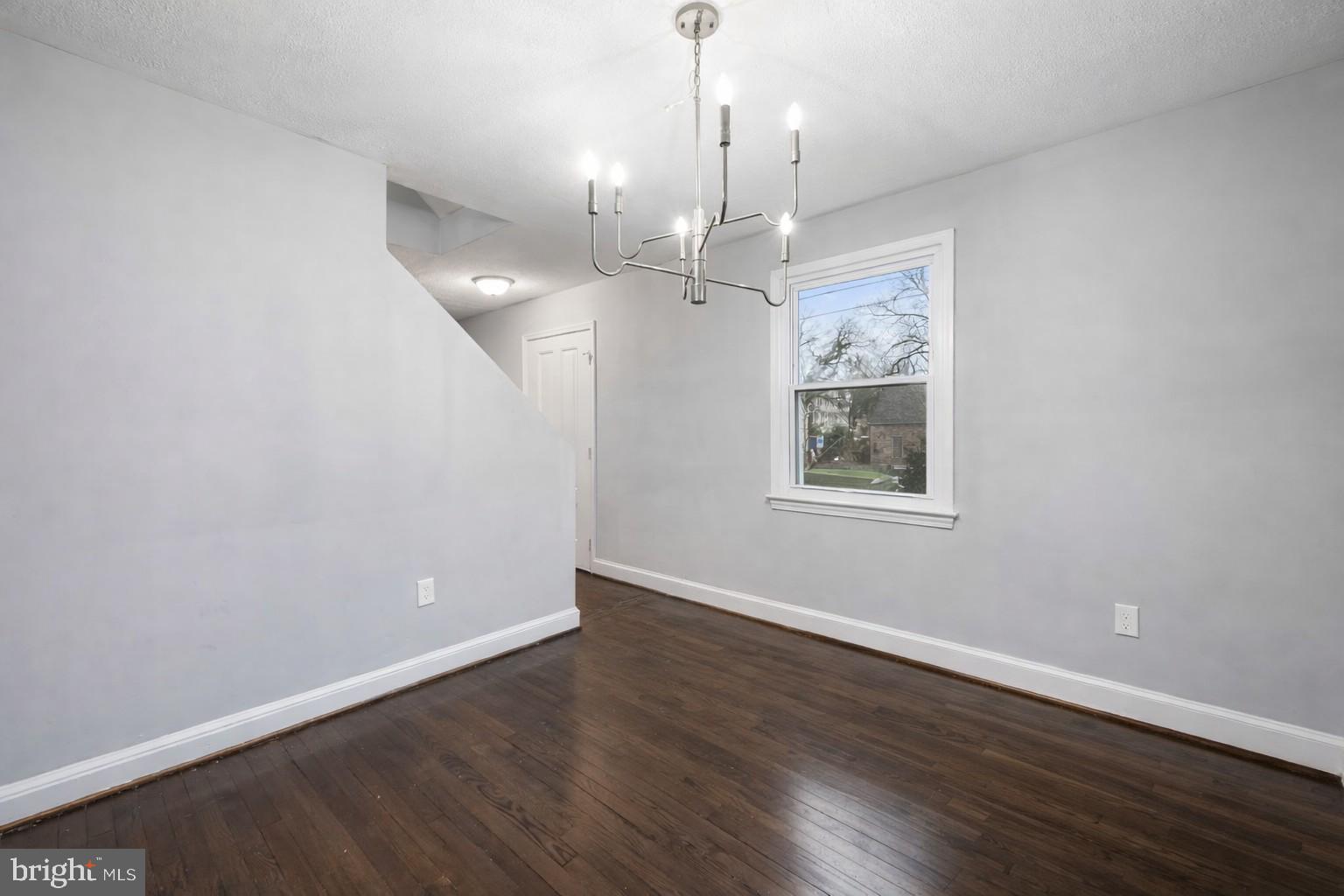 KINGS SEAT PLEASANT - Residential