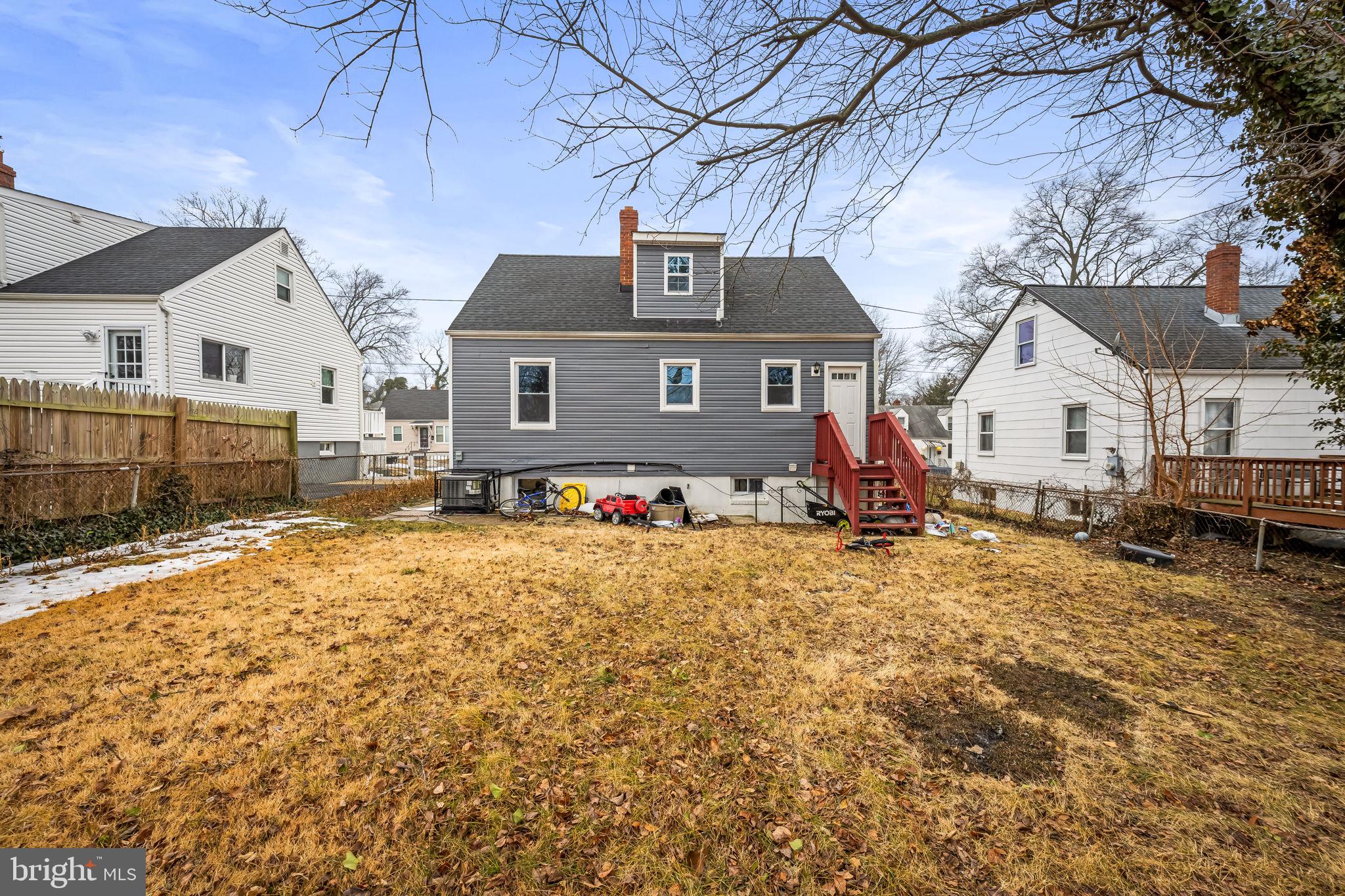 KINGS SEAT PLEASANT - Residential