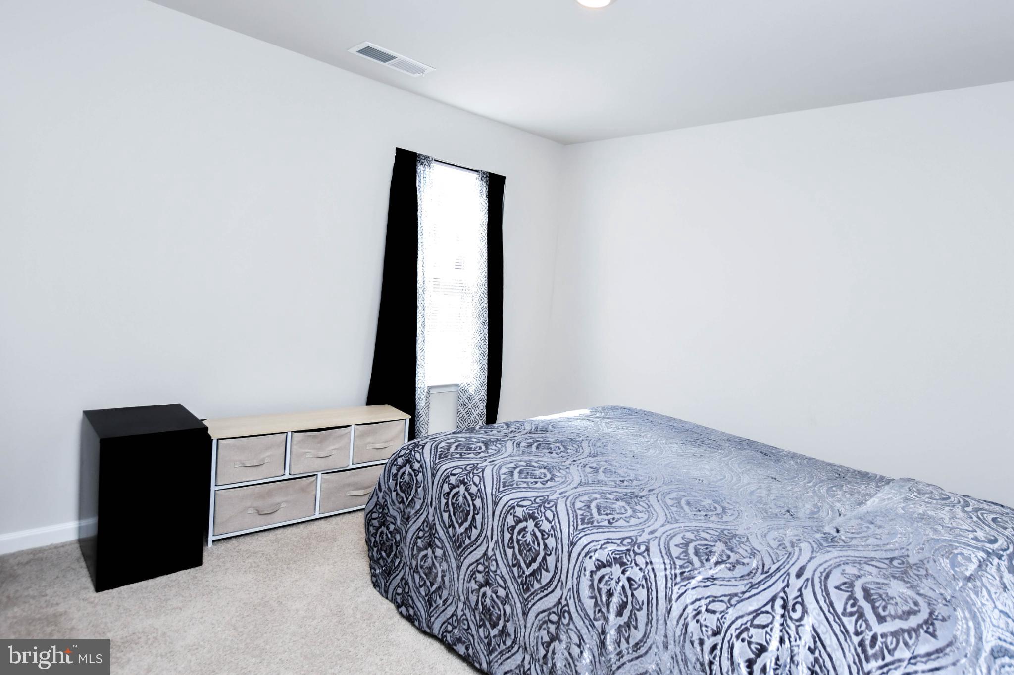 PINE GROVE - Residential