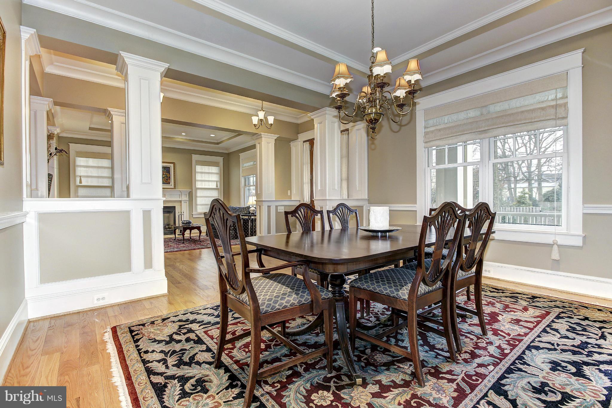 ENGLISH VILLAGE - Residential