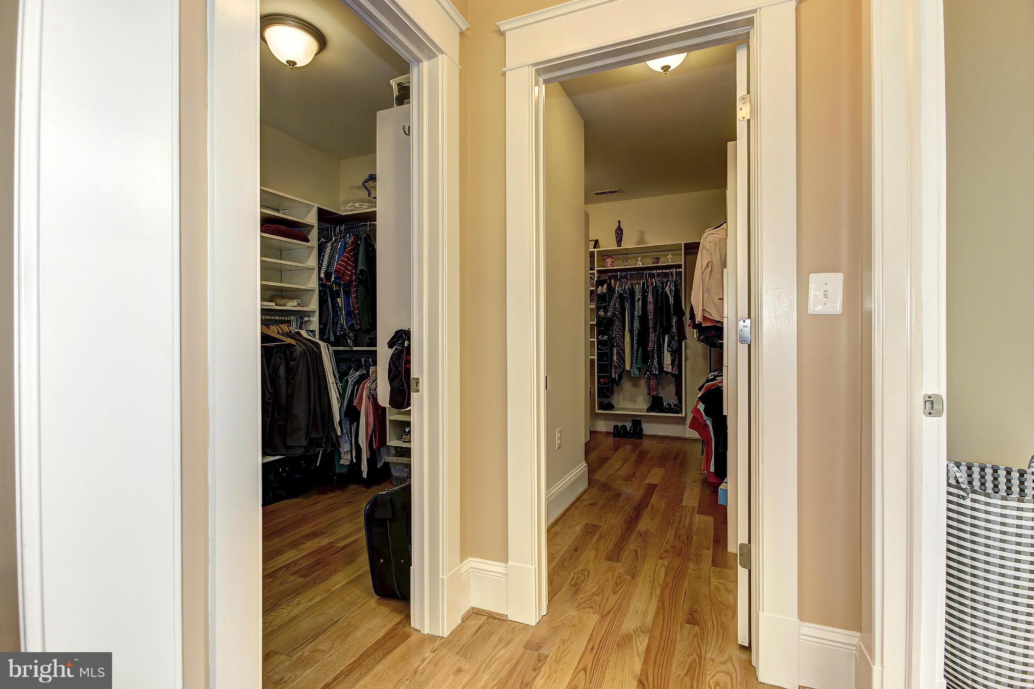 ENGLISH VILLAGE - Residential