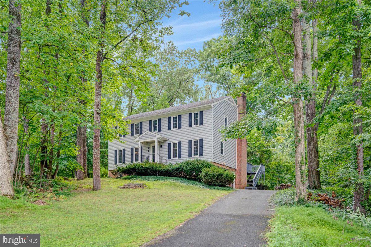 158 OLD FOREST CIRCLE