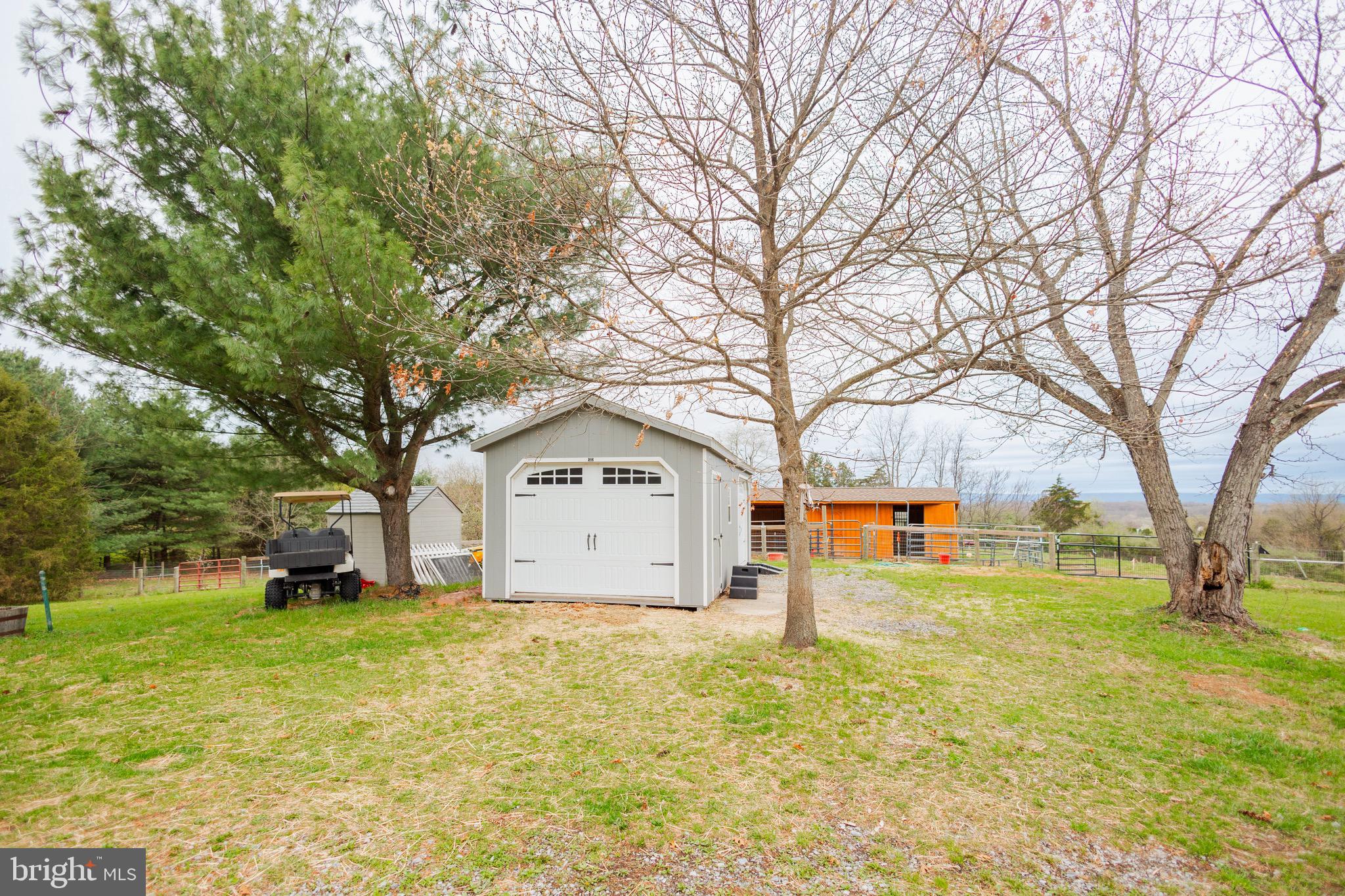 ROLLING ACRES - Residential