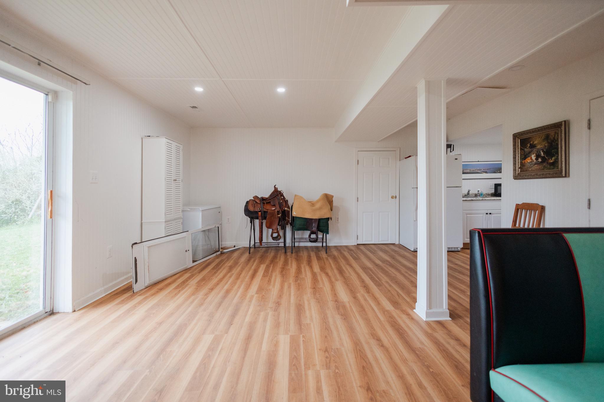 ROLLING ACRES - Residential