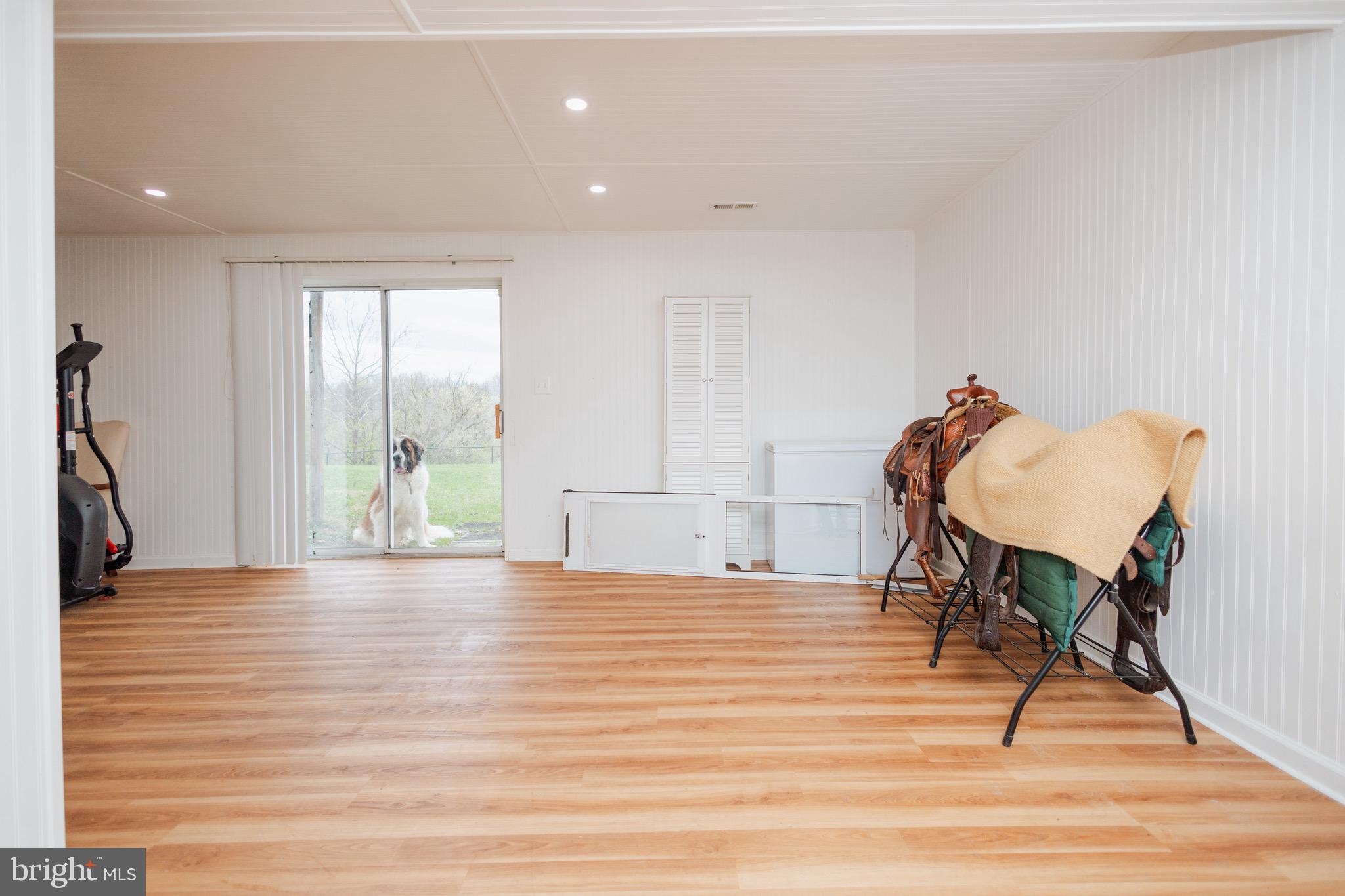 ROLLING ACRES - Residential