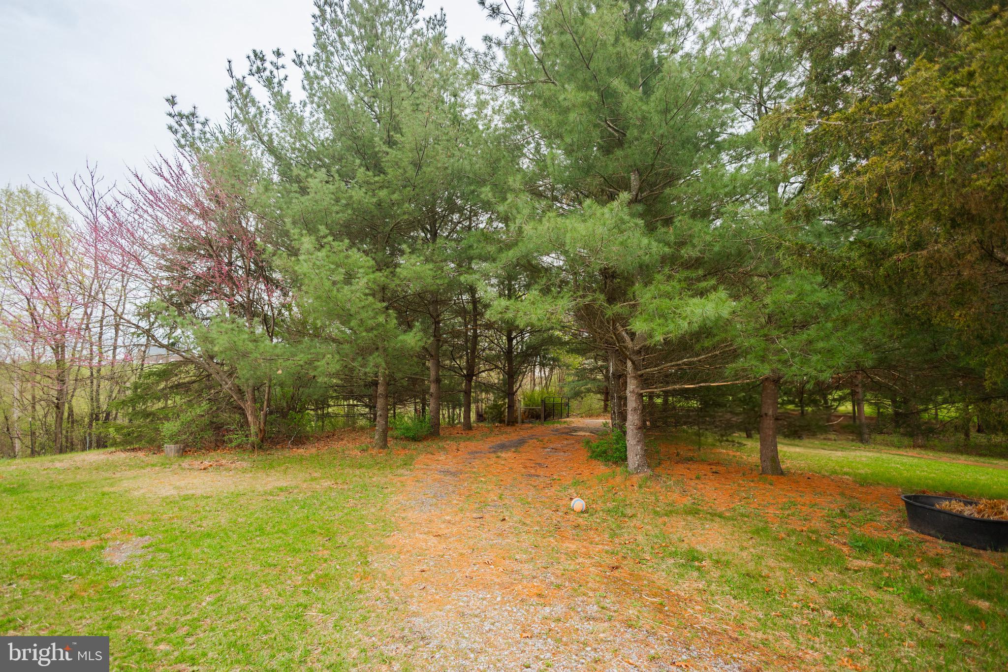 ROLLING ACRES - Residential