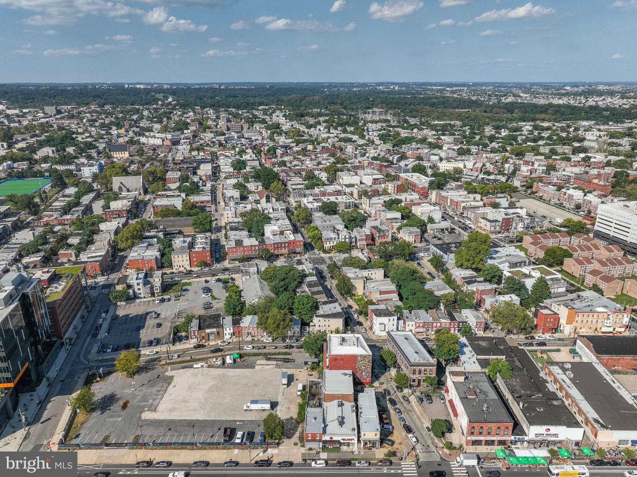 UNIVERSITY CITY - Commercial Sale