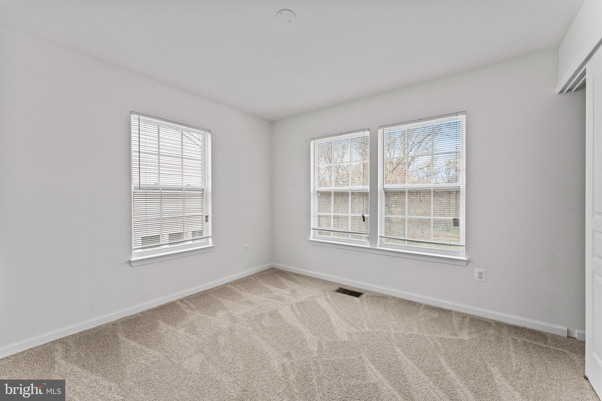SETON HILL - Residential