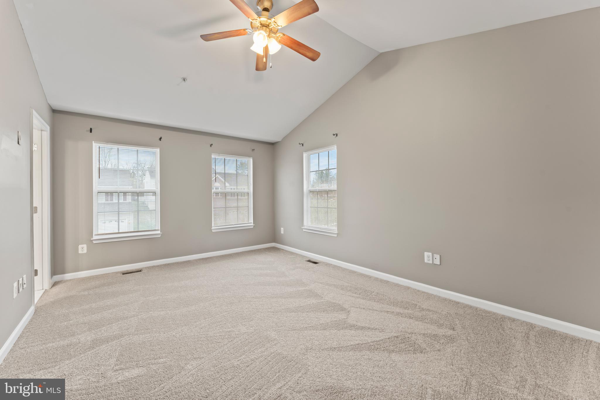 SETON HILL - Residential
