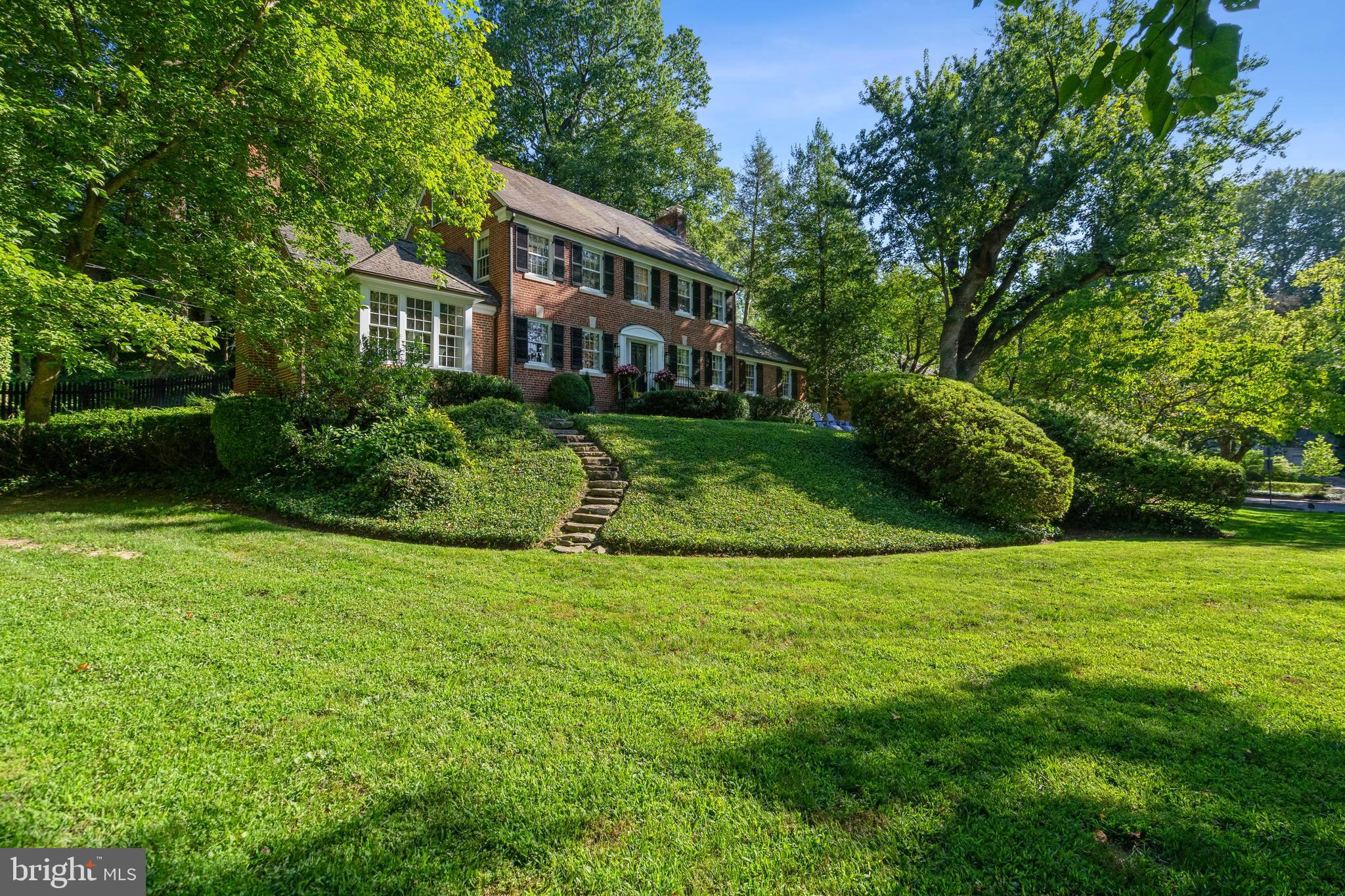 SPRING VALLEY - Residential