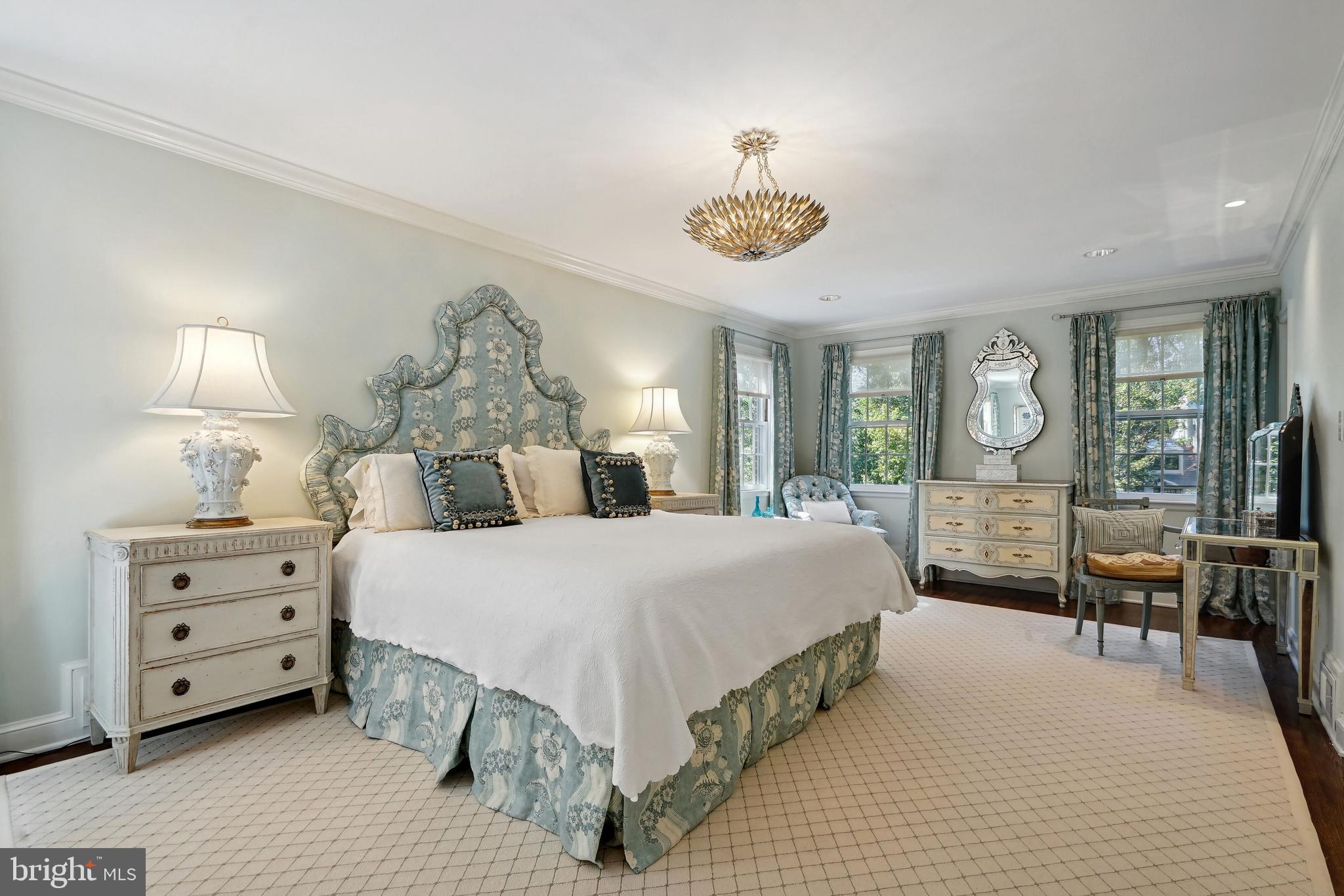SPRING VALLEY - Residential