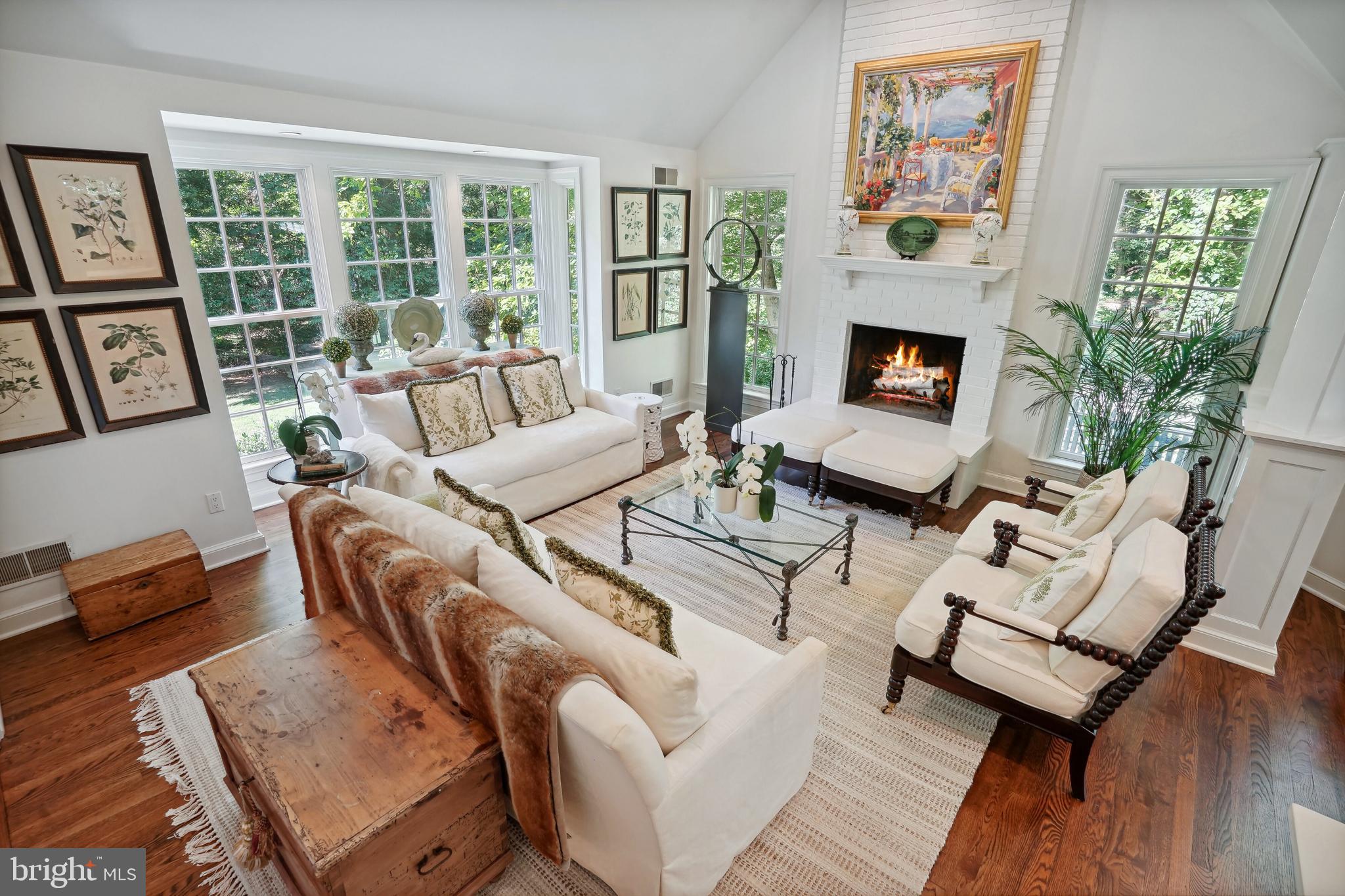 SPRING VALLEY - Residential