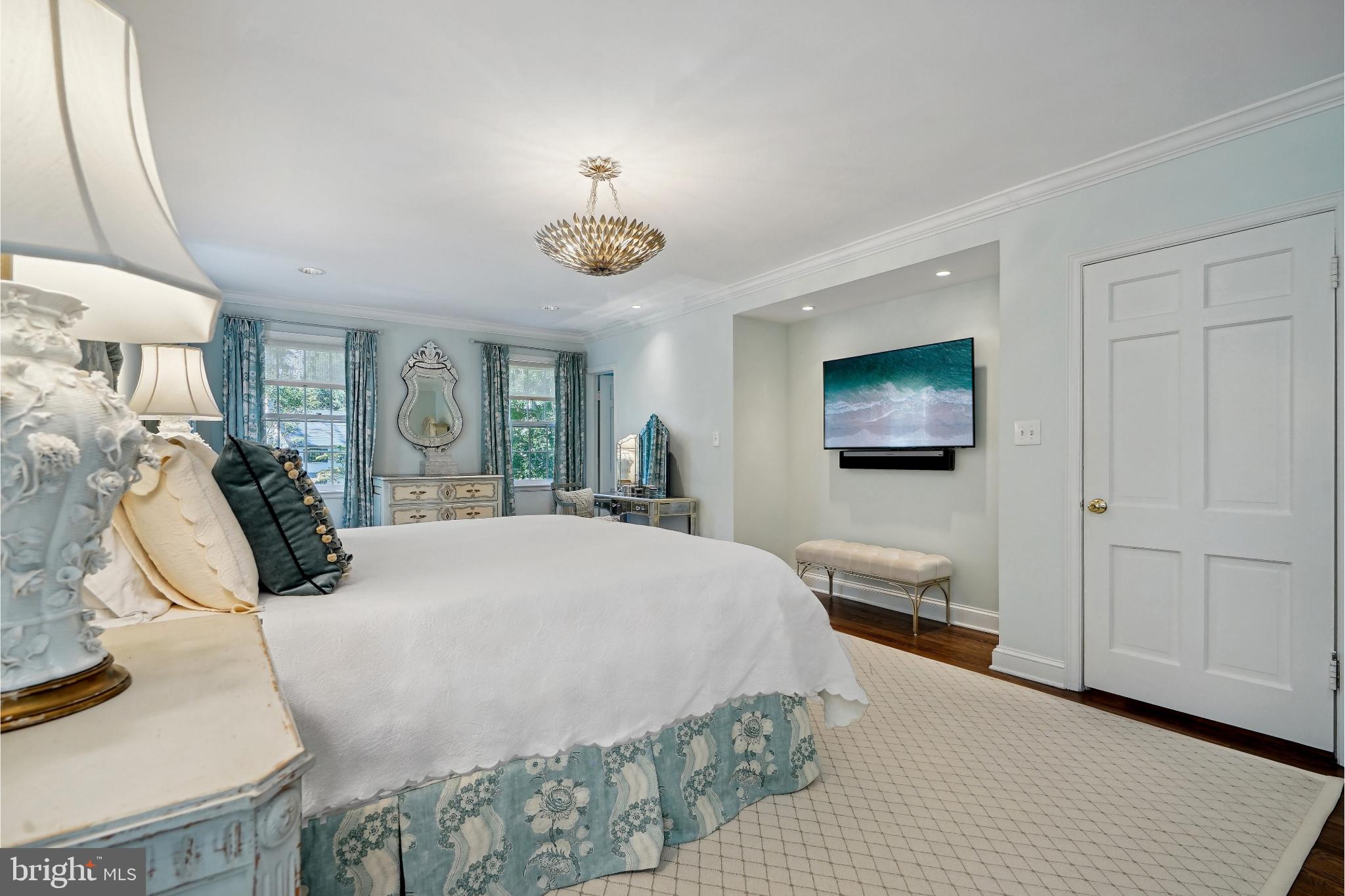 SPRING VALLEY - Residential