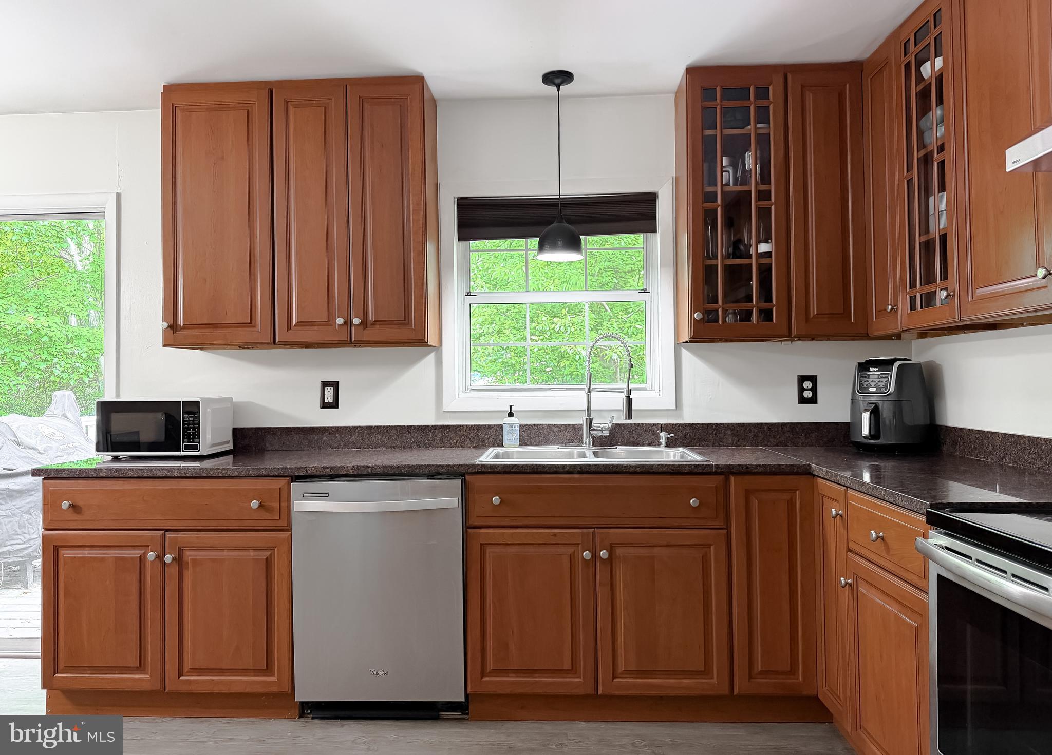 WHITE SANDS - Residential