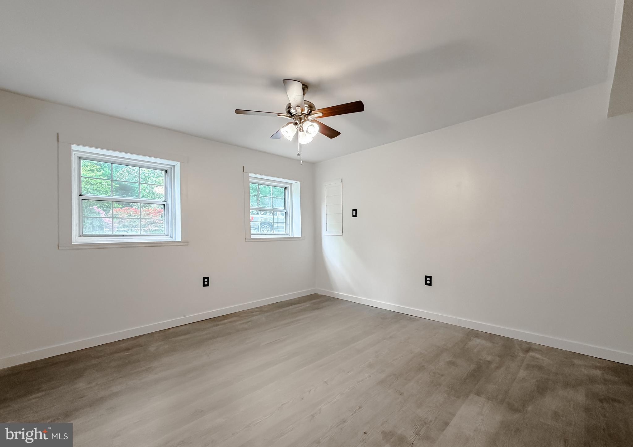 WHITE SANDS - Residential