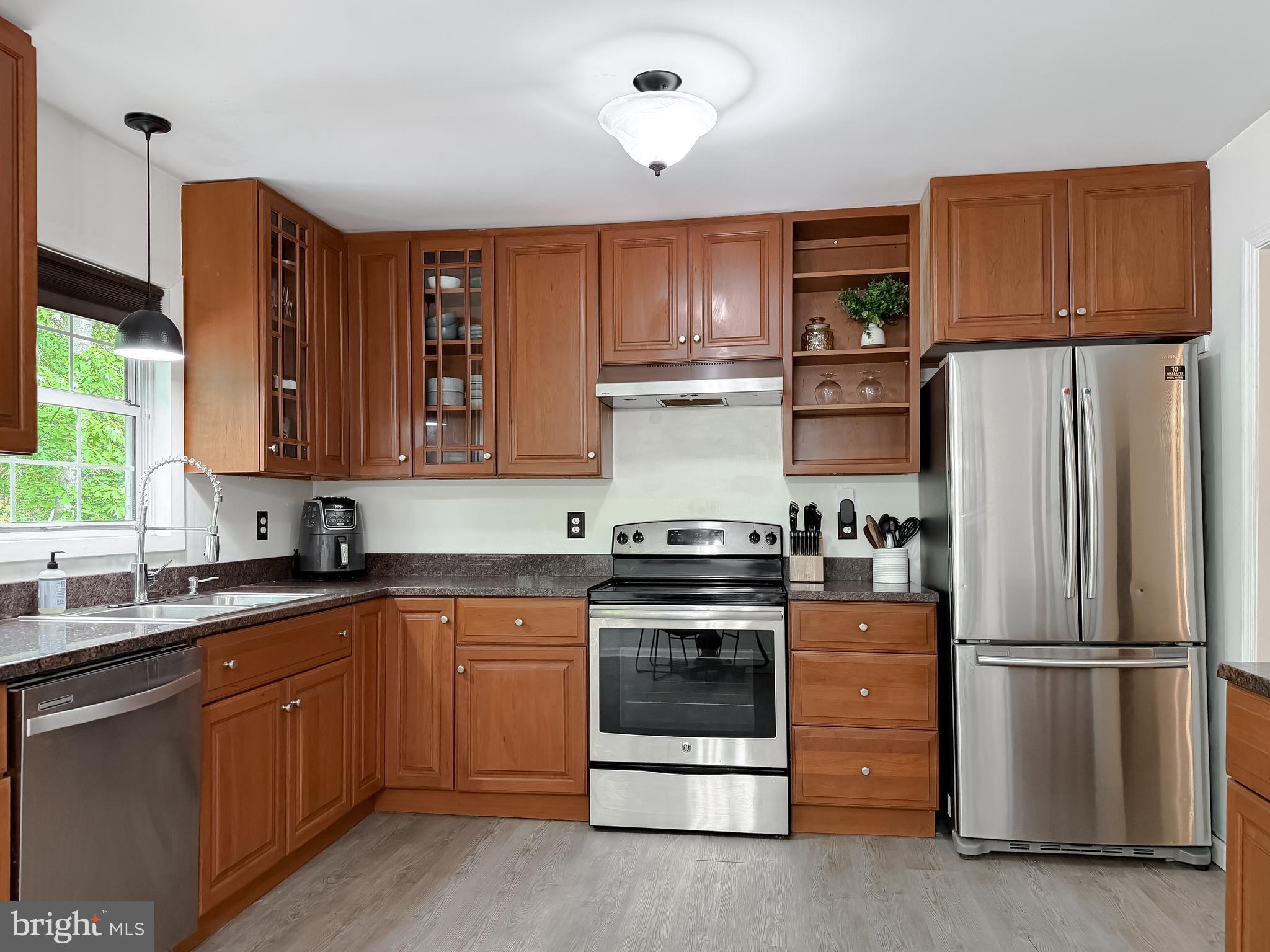 WHITE SANDS - Residential