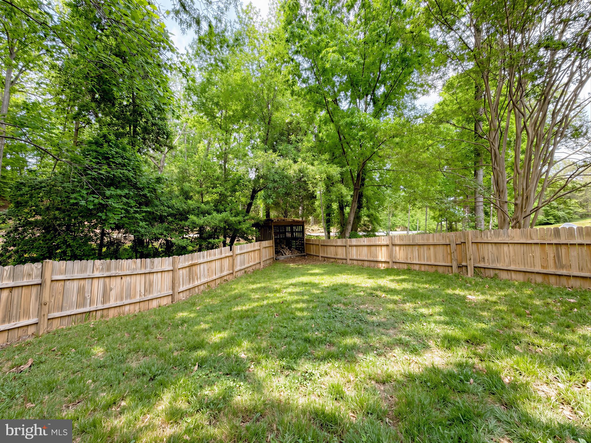 WHITE SANDS - Residential