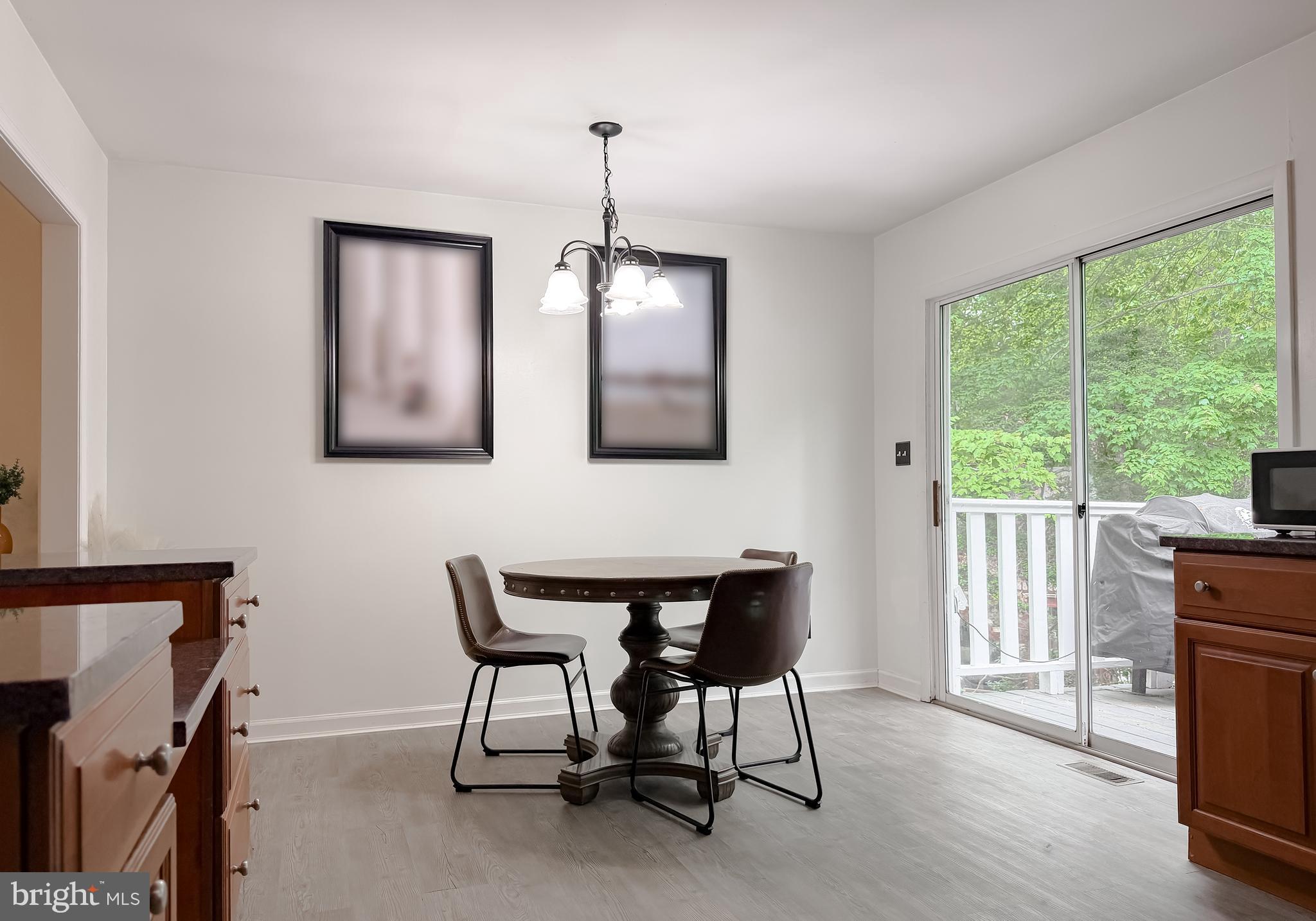 WHITE SANDS - Residential