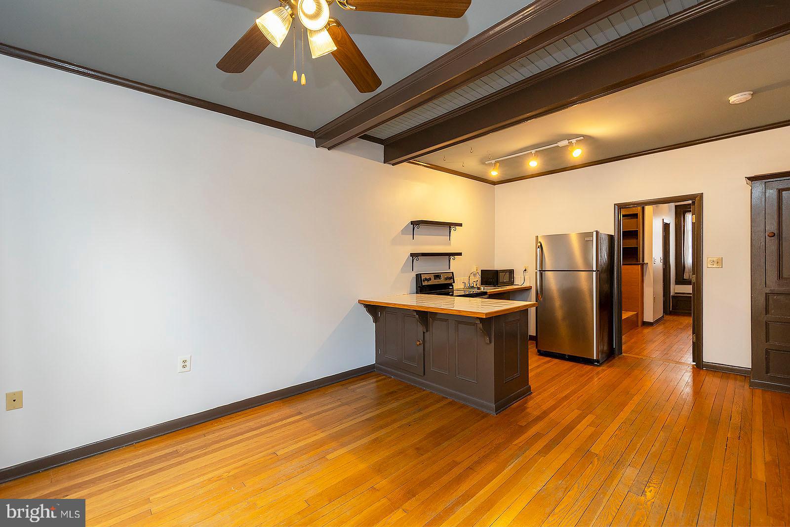 OLD TOWN WINCHESTER - Residential Lease