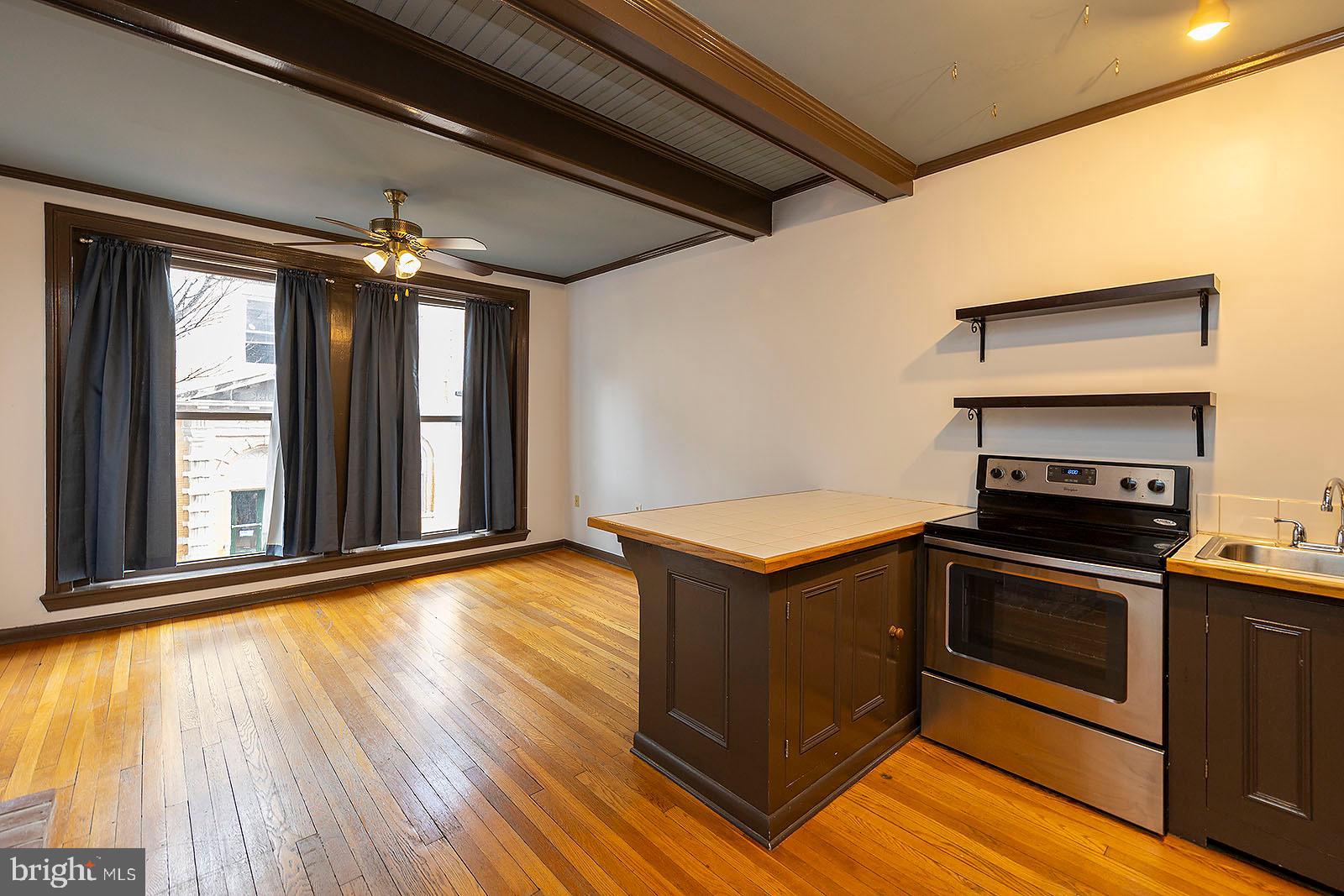 OLD TOWN WINCHESTER - Residential Lease