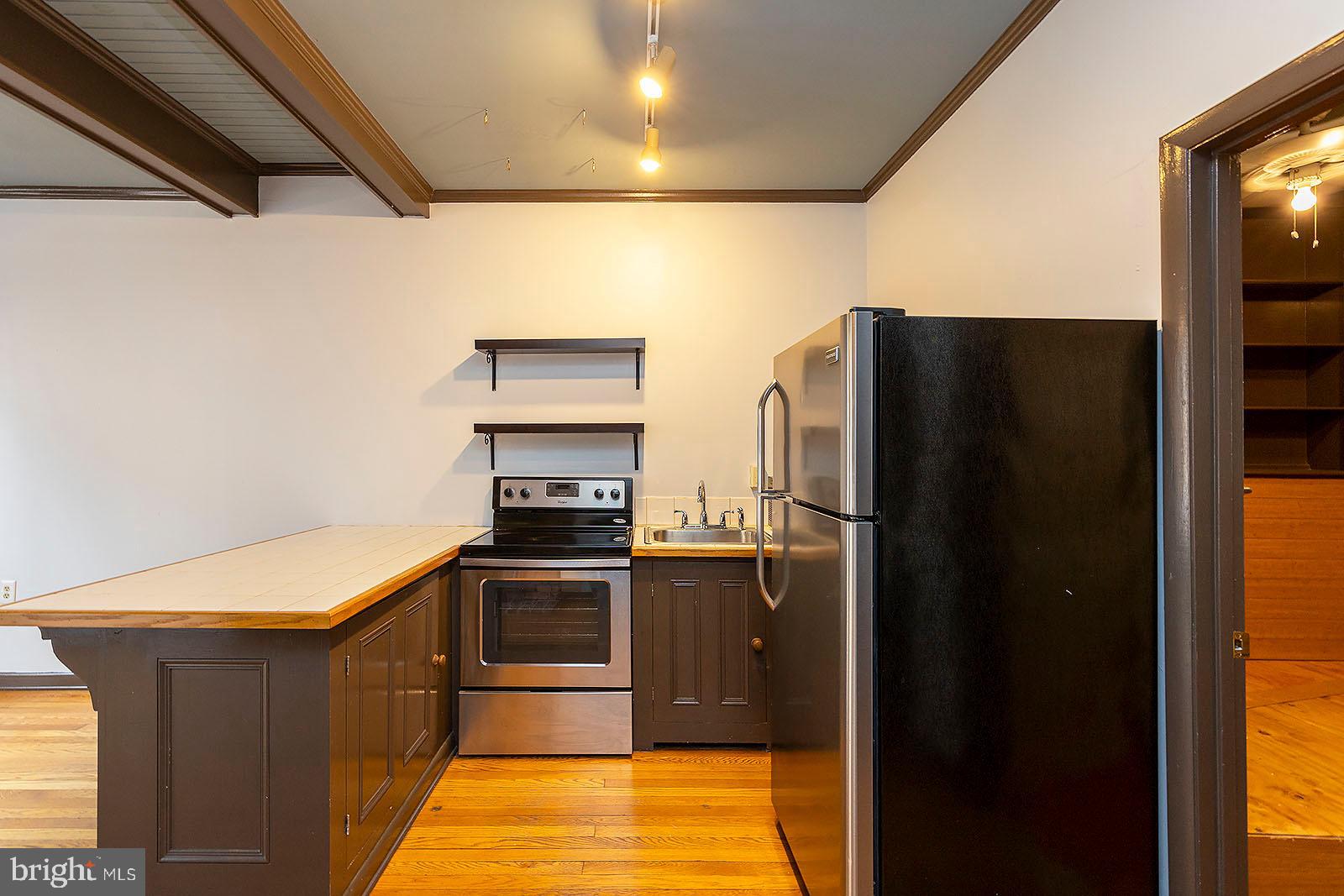 OLD TOWN WINCHESTER - Residential Lease