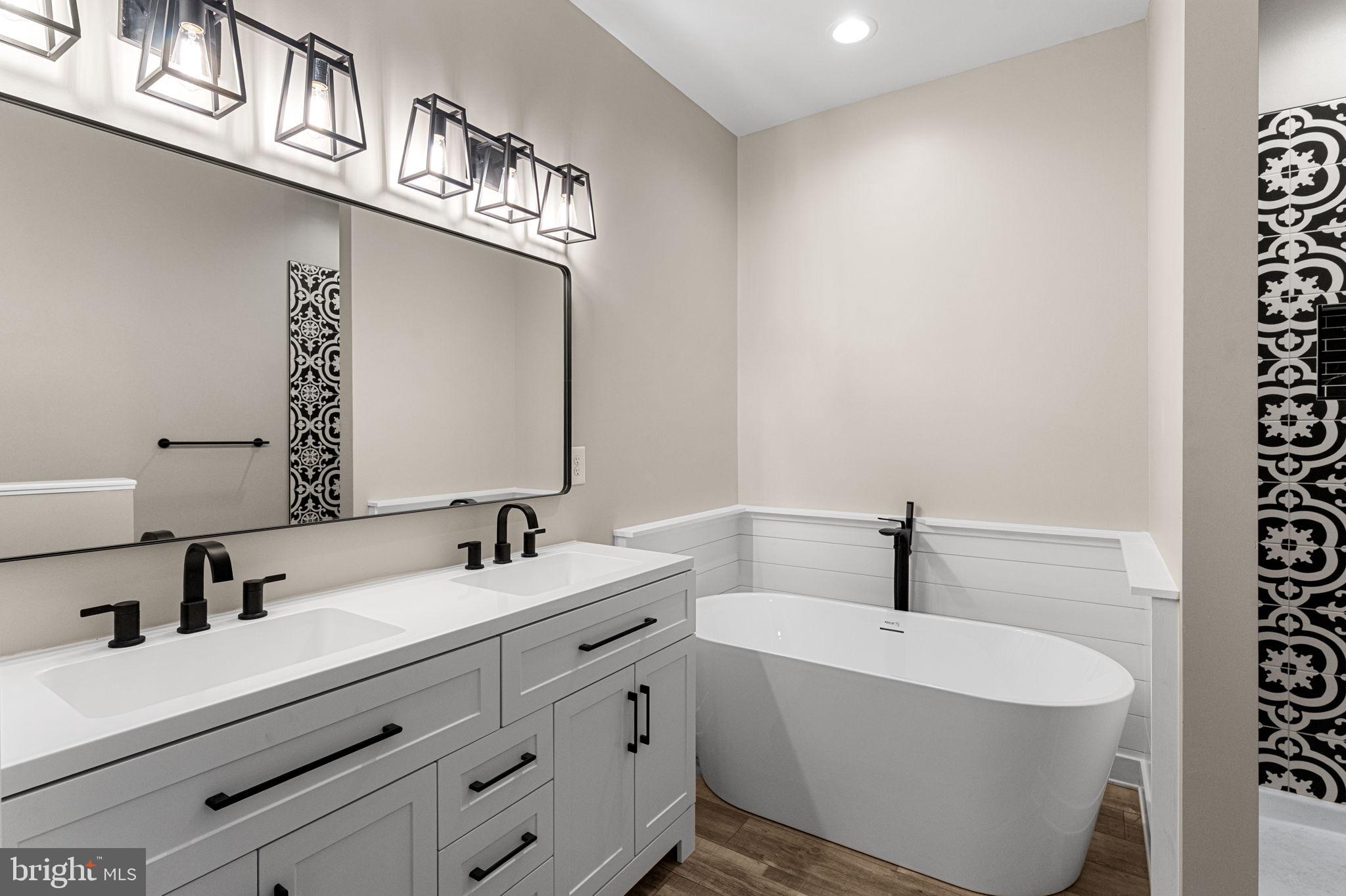 STRATFORD HARBOUR - Residential