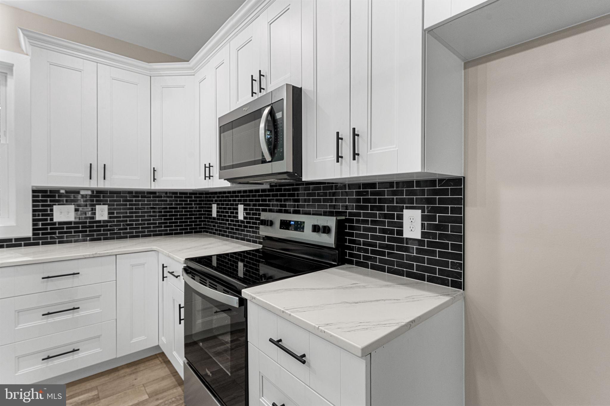 STRATFORD HARBOUR - Residential