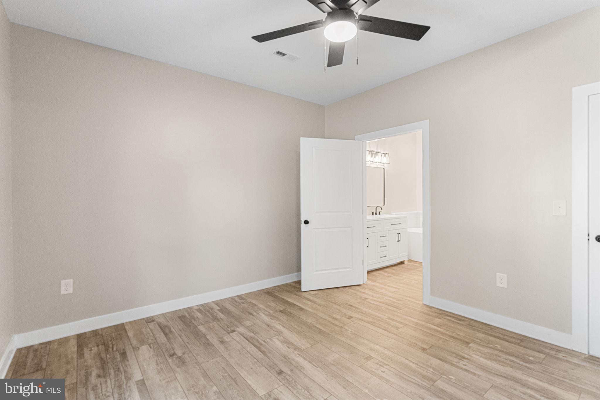 STRATFORD HARBOUR - Residential