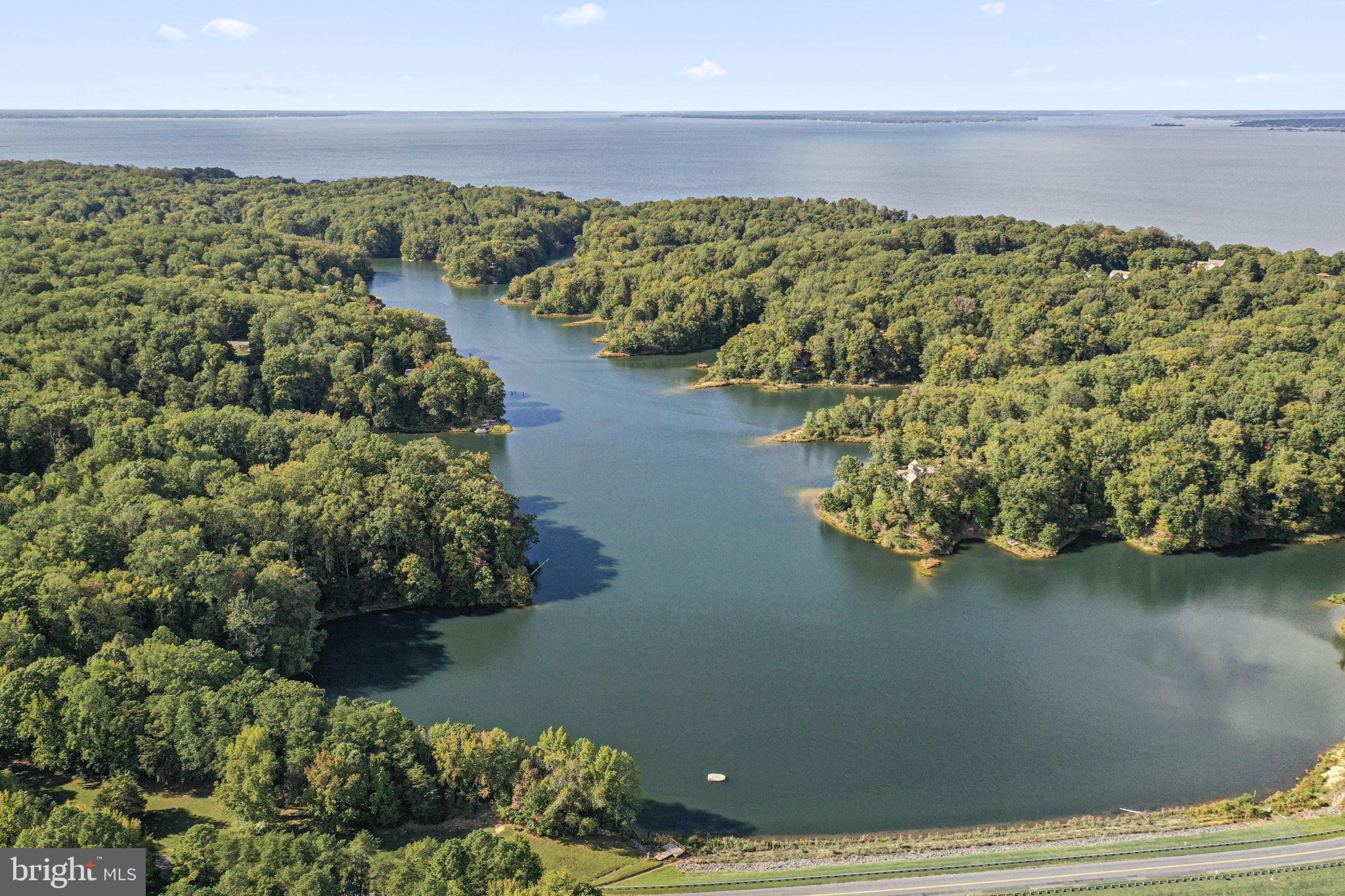 STRATFORD HARBOUR - Residential