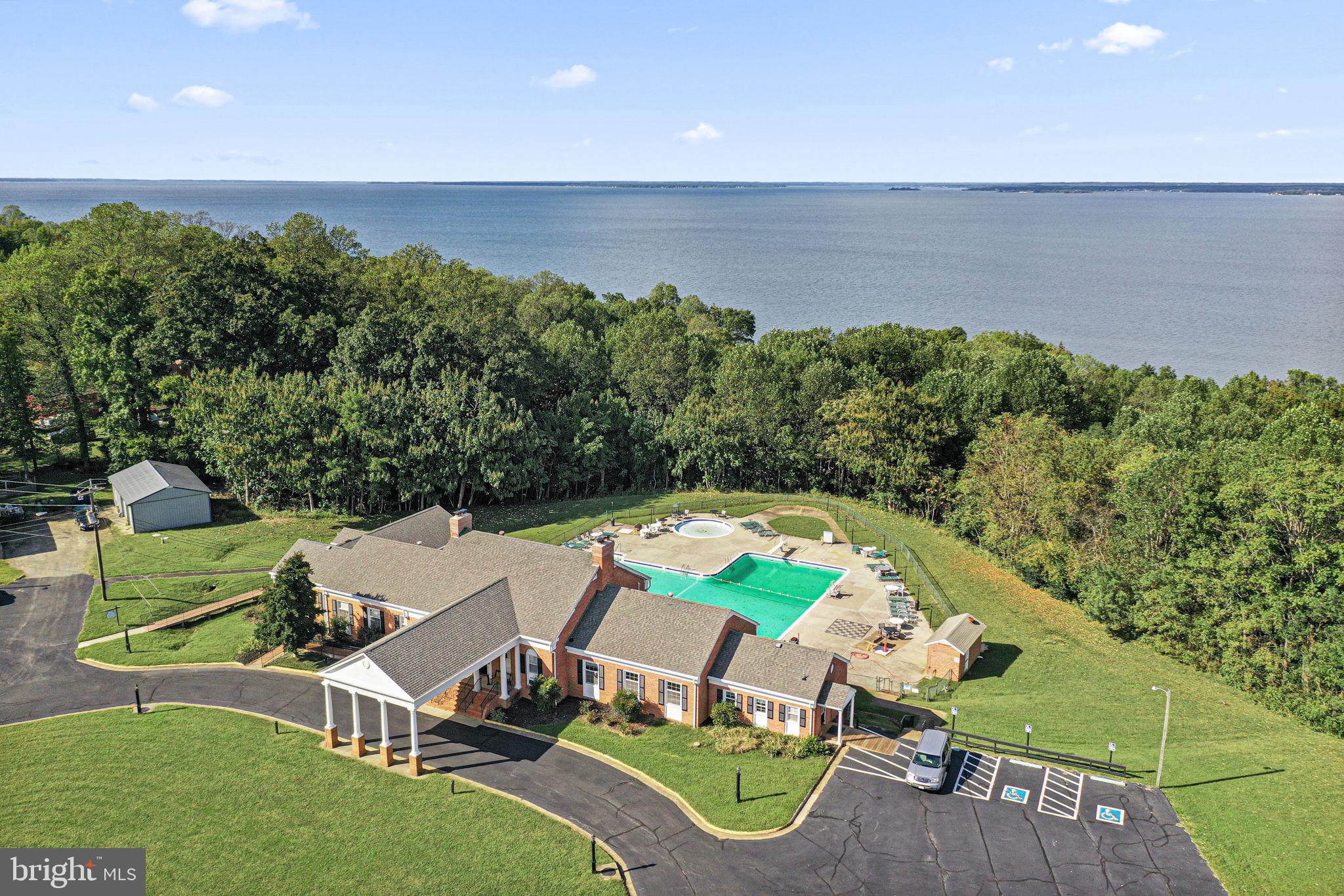 STRATFORD HARBOUR - Residential