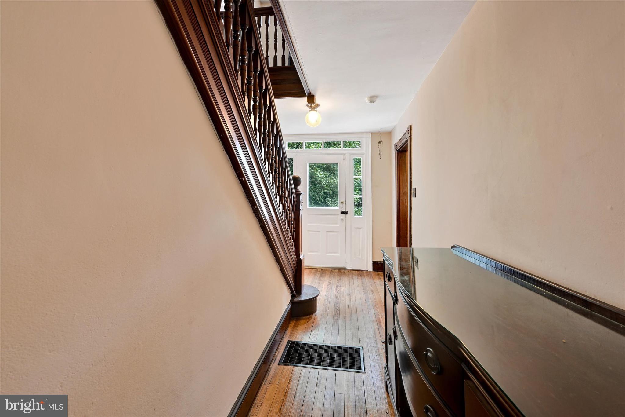 ELKRIDGE CROSSING - Residential