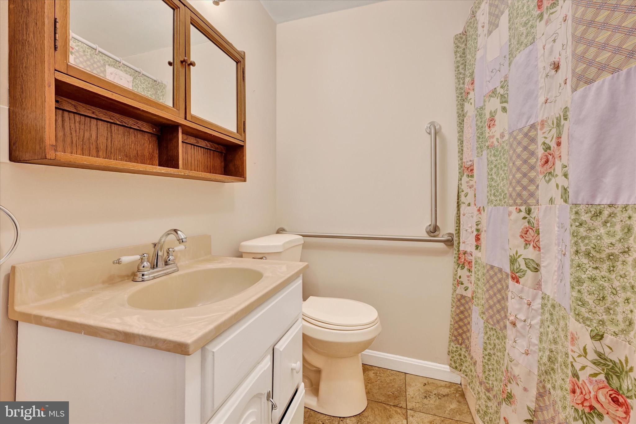 ELKRIDGE CROSSING - Residential