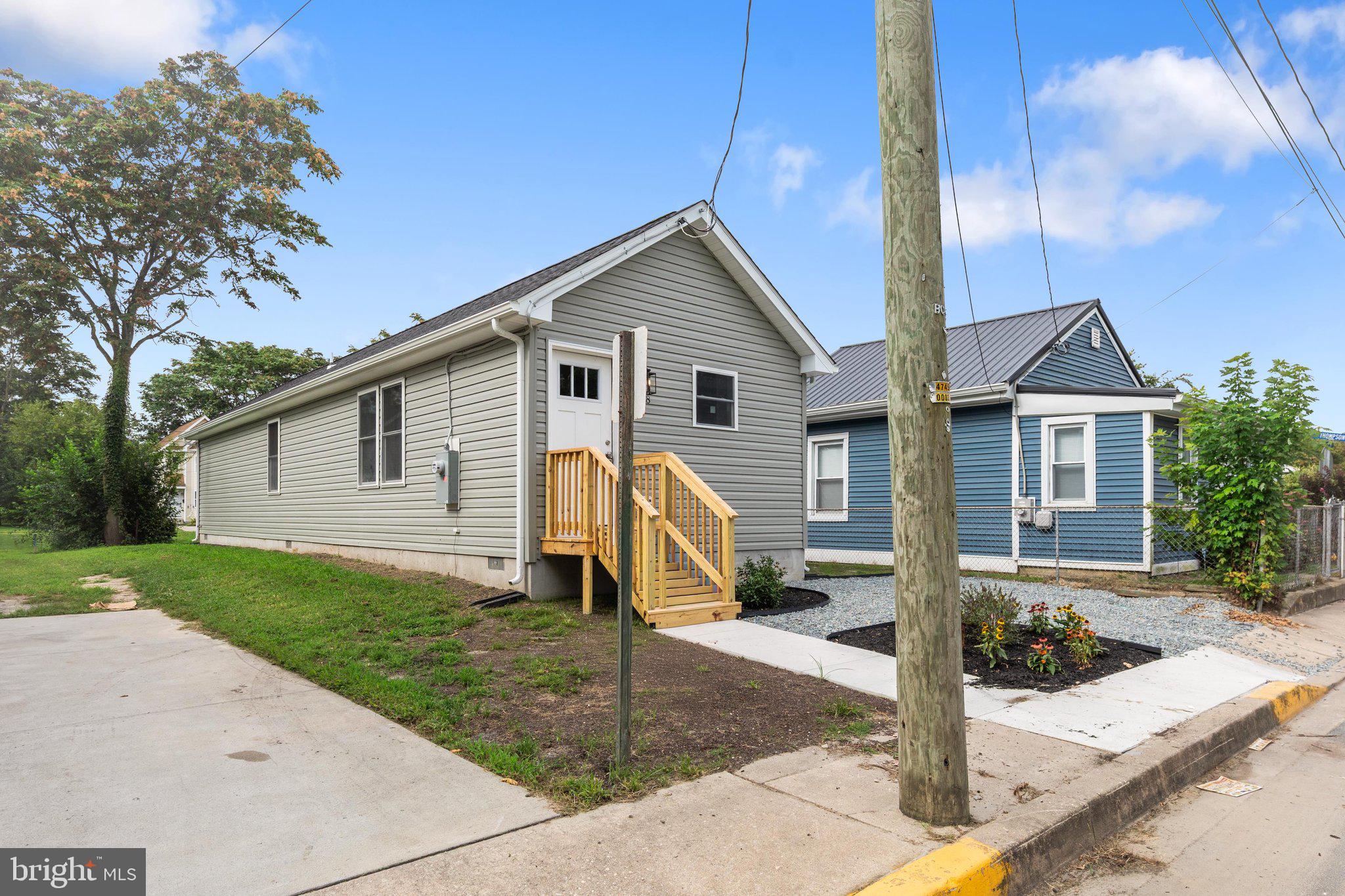 518 W 7TH STREET