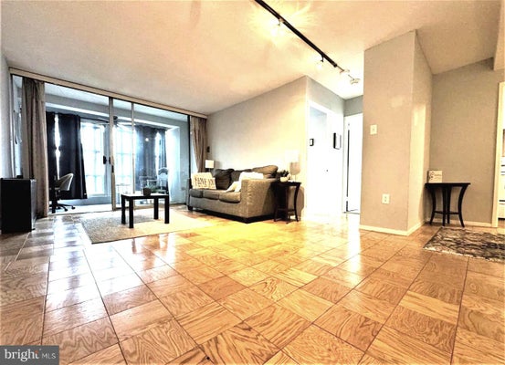 1311 DELAWARE AVE SW APT S147, WASHINGTON, DC 20024 - Image 3933dff340714194ba5f8eb3e2d749dc/1670366270