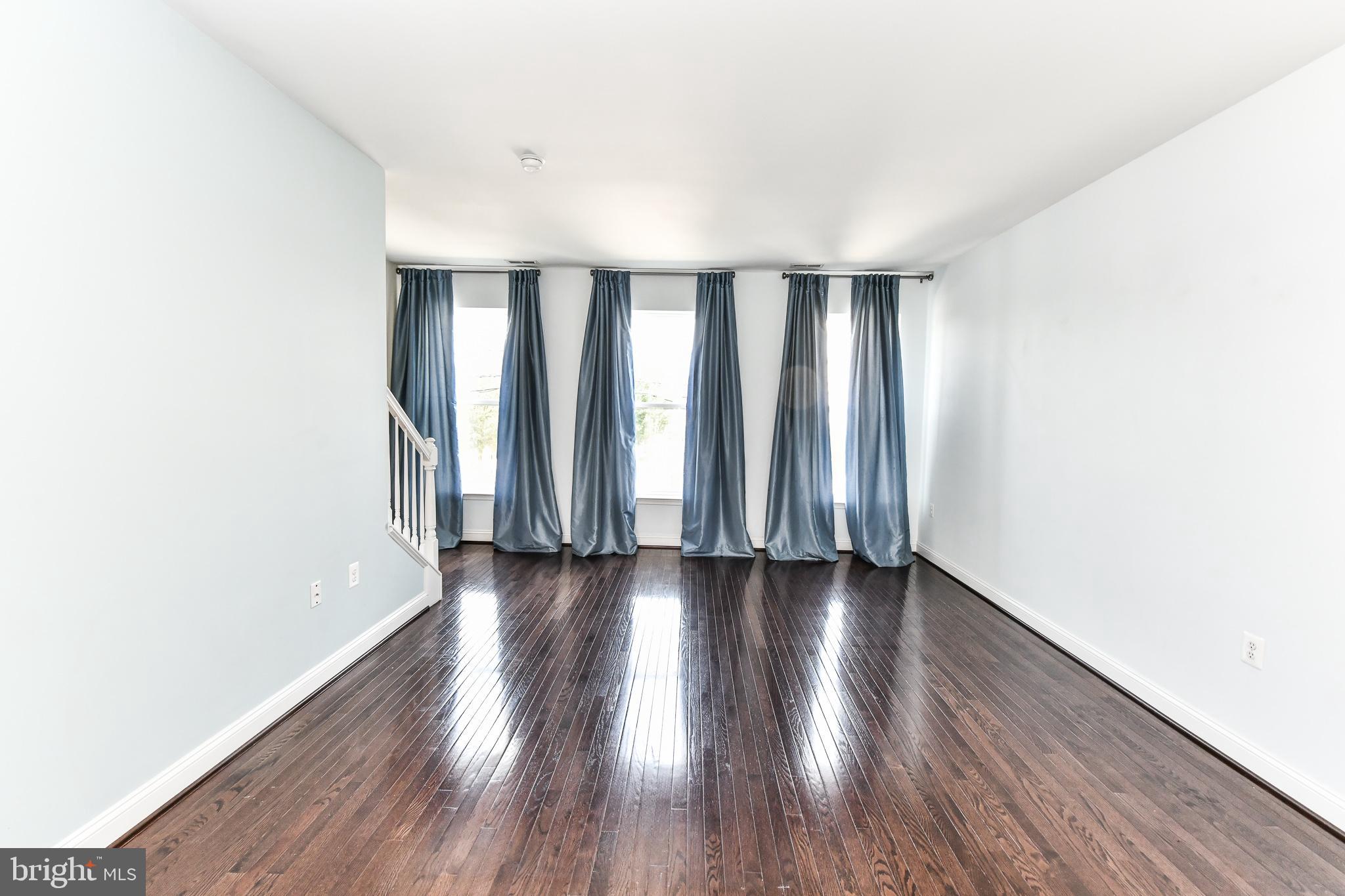 755 ANACOSTIA AVENUE NE