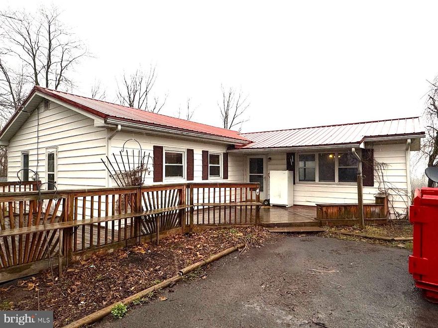 An excellent financial opportunity close to Oakland. This 3 bedroom, 1 bathroom ranch can be a great starter home for a young family or a flip. It has good bones and all utilities are in working order. It has a metal roof, vinyl windows and good vinyl siding. The interior needs remodeling; some sweat equity will go a long way for the next owner.