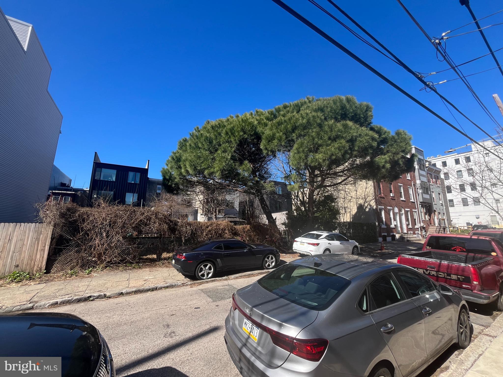 OLDE KENSINGTON - Residential