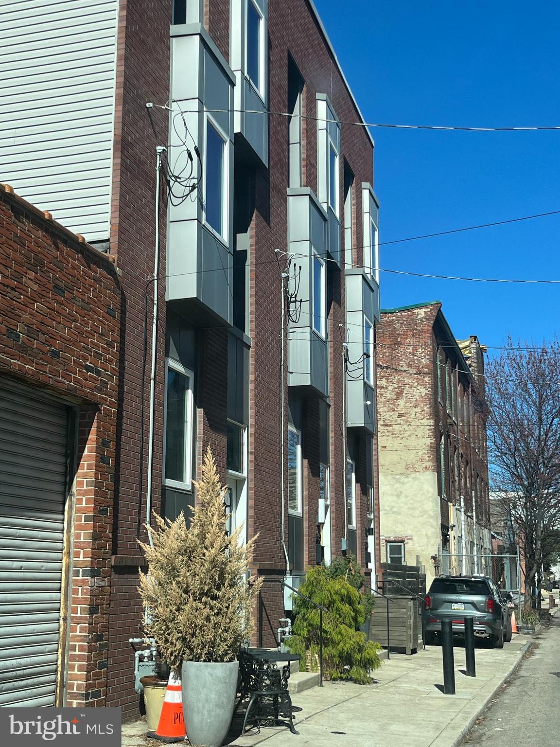 OLDE KENSINGTON - Residential