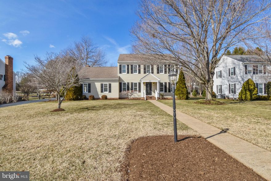 BEAUTIFUL 5 BEDROOM, 3 BATH HOME IN THE CITY OF WAYNESBORO! FRESHLY PAINTED, NEWLY REMODELED KITCHEN, HARDWOOD FLOORS AND CARPET, STAINLESS STEEL APPLIANCES, NEW HVAC, 2 CAR GARAGE, WOOD BURNING FIREPLACE, BASEMENT, FENCED IN BACKYARD, SUNROOM, LARGE WALKOUT PATIO/DECK, AND MORE! YOU WILL NOT BE DISAPPOINTED! READY TO MOVE IN TO, CONTACT AGENT TODAY!