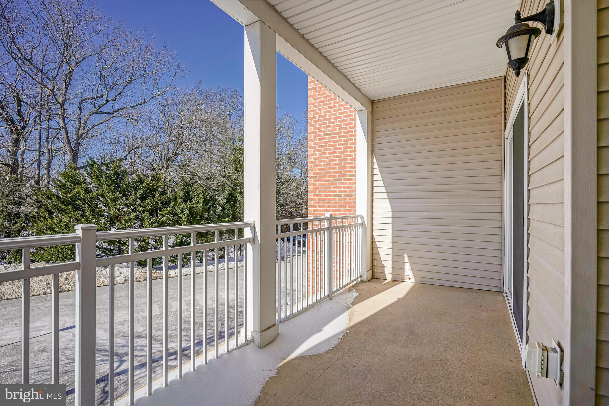 226 BREEDERS CUP DRIVE