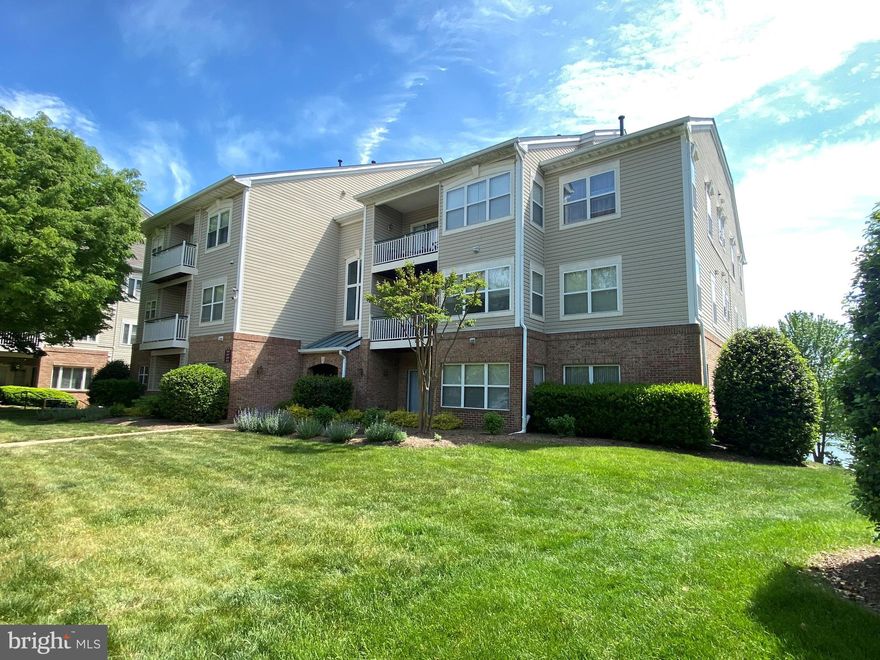 EXTRAORDINARY COMPLETELY RENOVATED 2 Bedroom, 2 Full Bath Condo located in the sought-after community, Chancery in Kingstowne. A commuters dream, convenient to 495, 95 and 395, close to the Van Dorn and Springfield metro station. Minutes to Kingstowne shopping area with tons of dining and shopping options. This community overlooks a pond that has a trail and picnic gazebo. Freshly painted throughout, new carpeting and new LPV flooring. The renovated kitchen features Quartz countertops, SS appliances and an island opening to the spacious living room with gas fireplace and dining room both with access to wonderful balcony - perfect for your morning coffee. The primary suite has a walk-in closet, renovated bath with tub and standing shower, plus access to the balcony. Bedroom 2 has entry to the renovated hall bath, and its own private balcony. Kingstowne has many amenities including TWO outdoor swimming pools, TWO fitness centers, an aerobics studio, THREE community centers, SIX tennis courts, THREE multi-purpose courts, THREE sand volleyball courts, TWENTY-FIVE tot lots and 12 miles of trails. **HVAC was installed in April 2017, and the water heater is brand new (March 2024). **