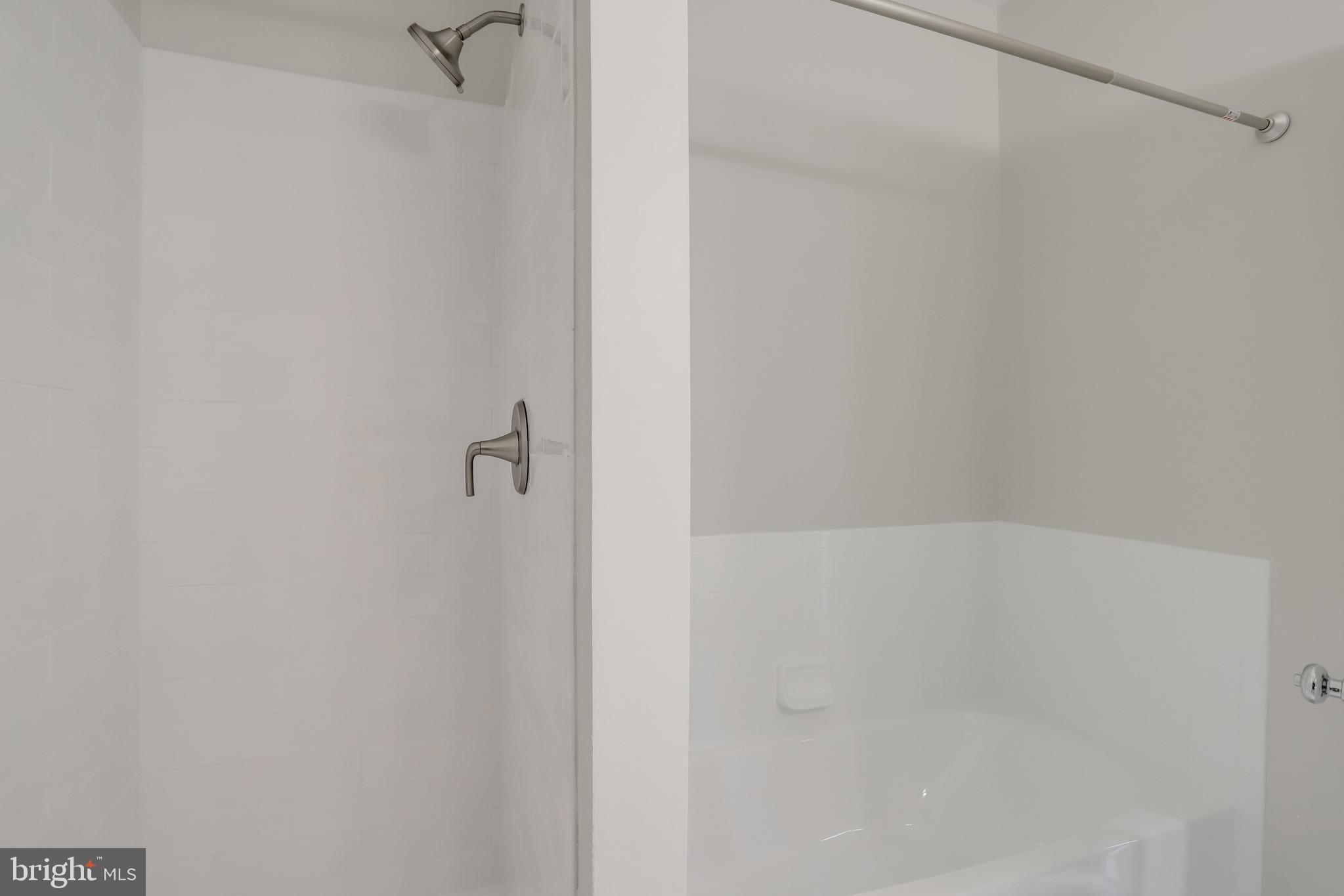 CHANCERY OF KINGSTOWNE - Residential