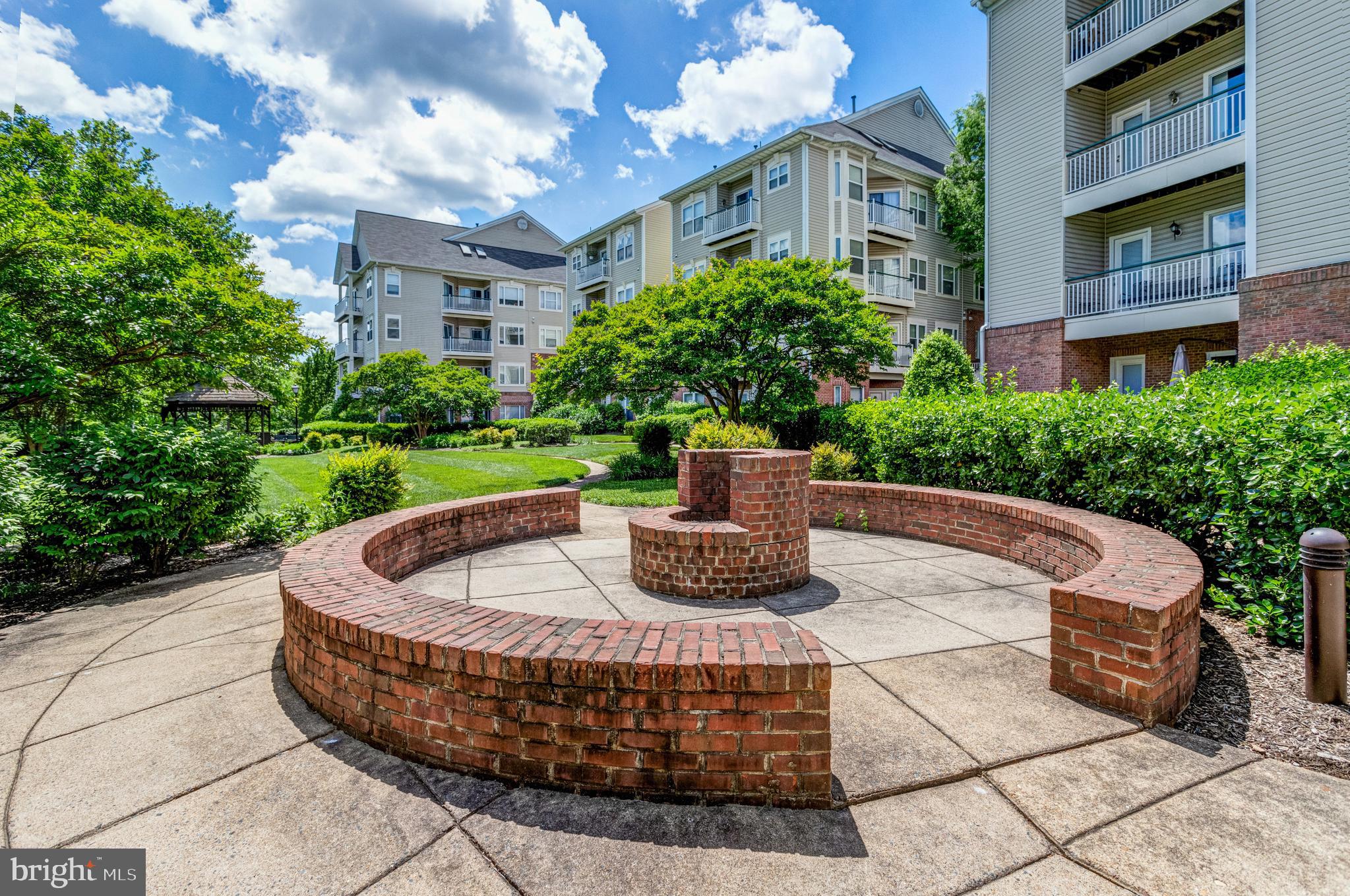 CHANCERY OF KINGSTOWNE - Residential