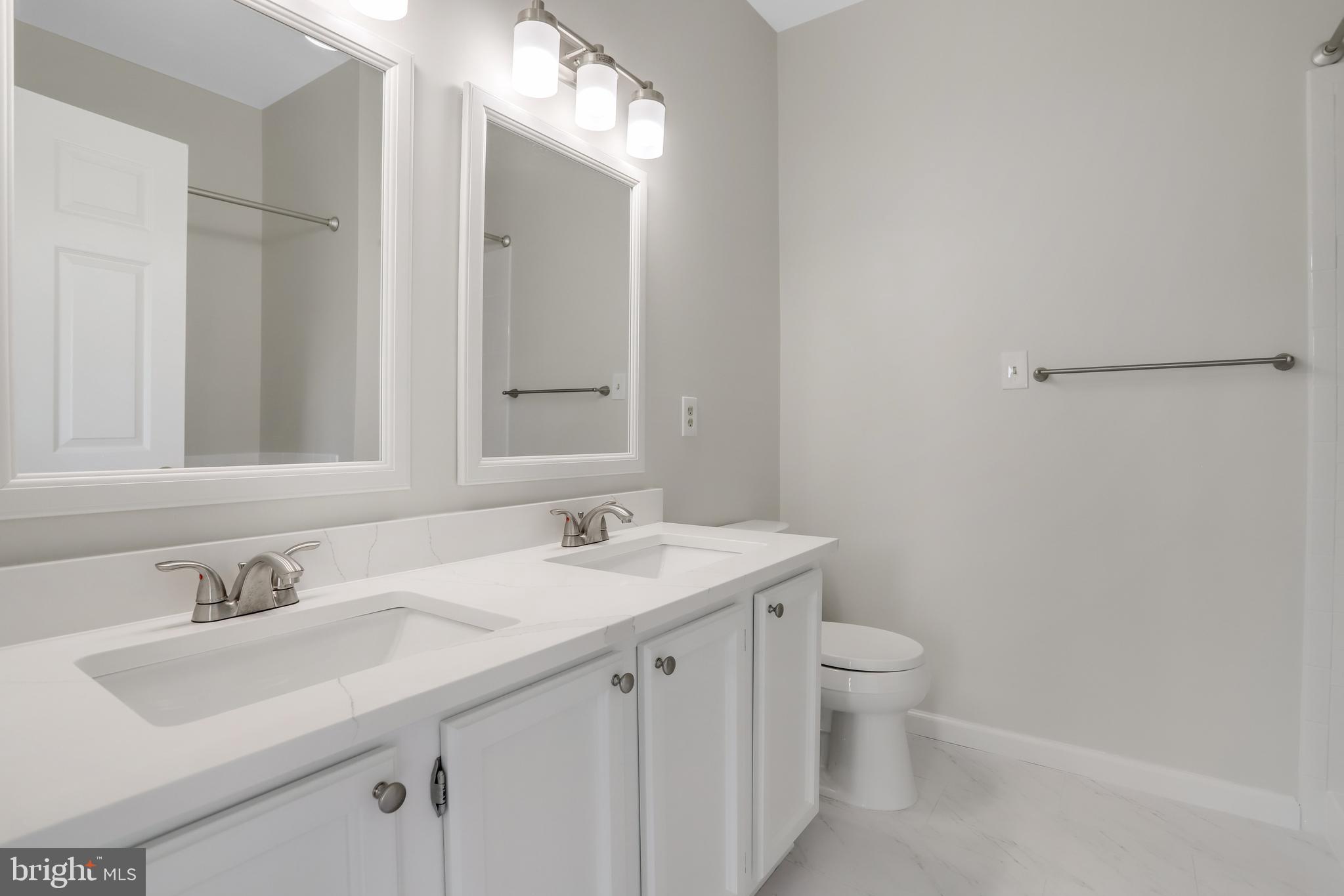 CHANCERY OF KINGSTOWNE - Residential