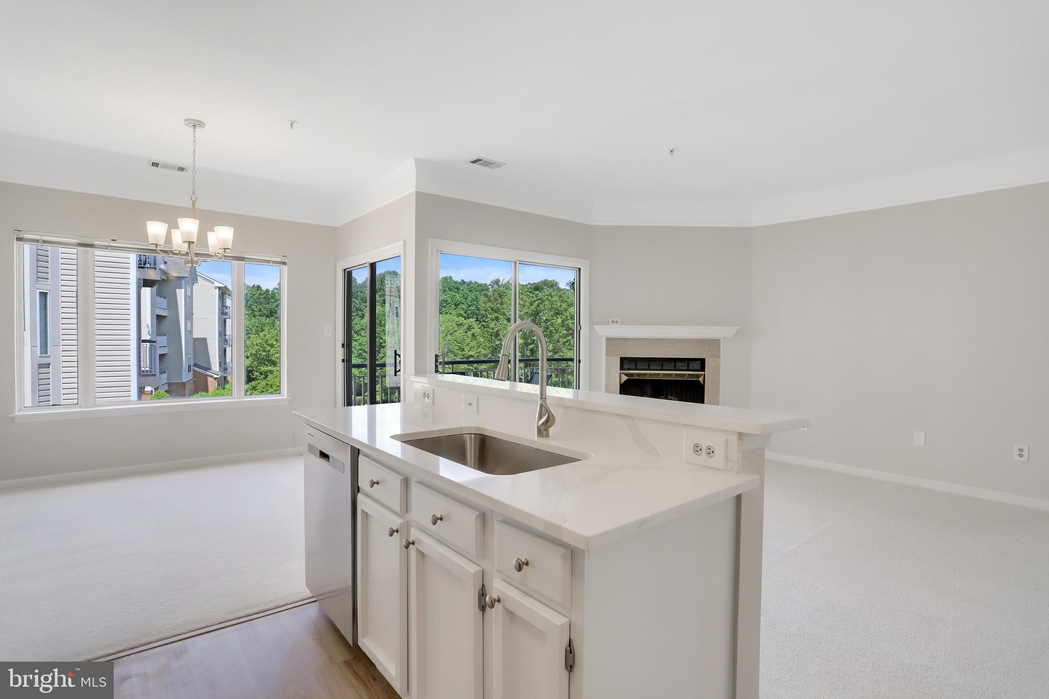 CHANCERY OF KINGSTOWNE - Residential