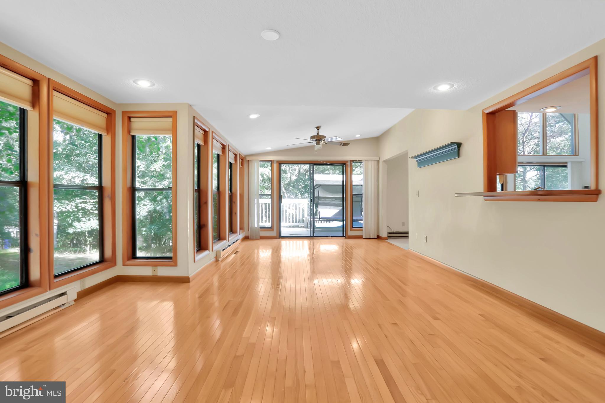 THE WOODS - Residential