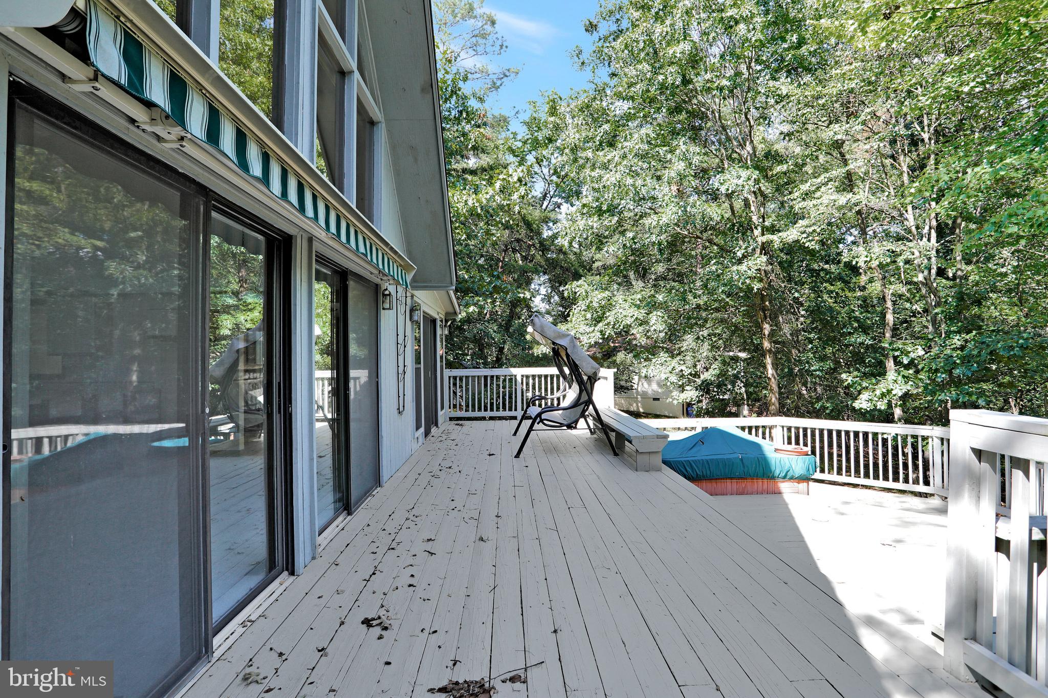 THE WOODS - Residential