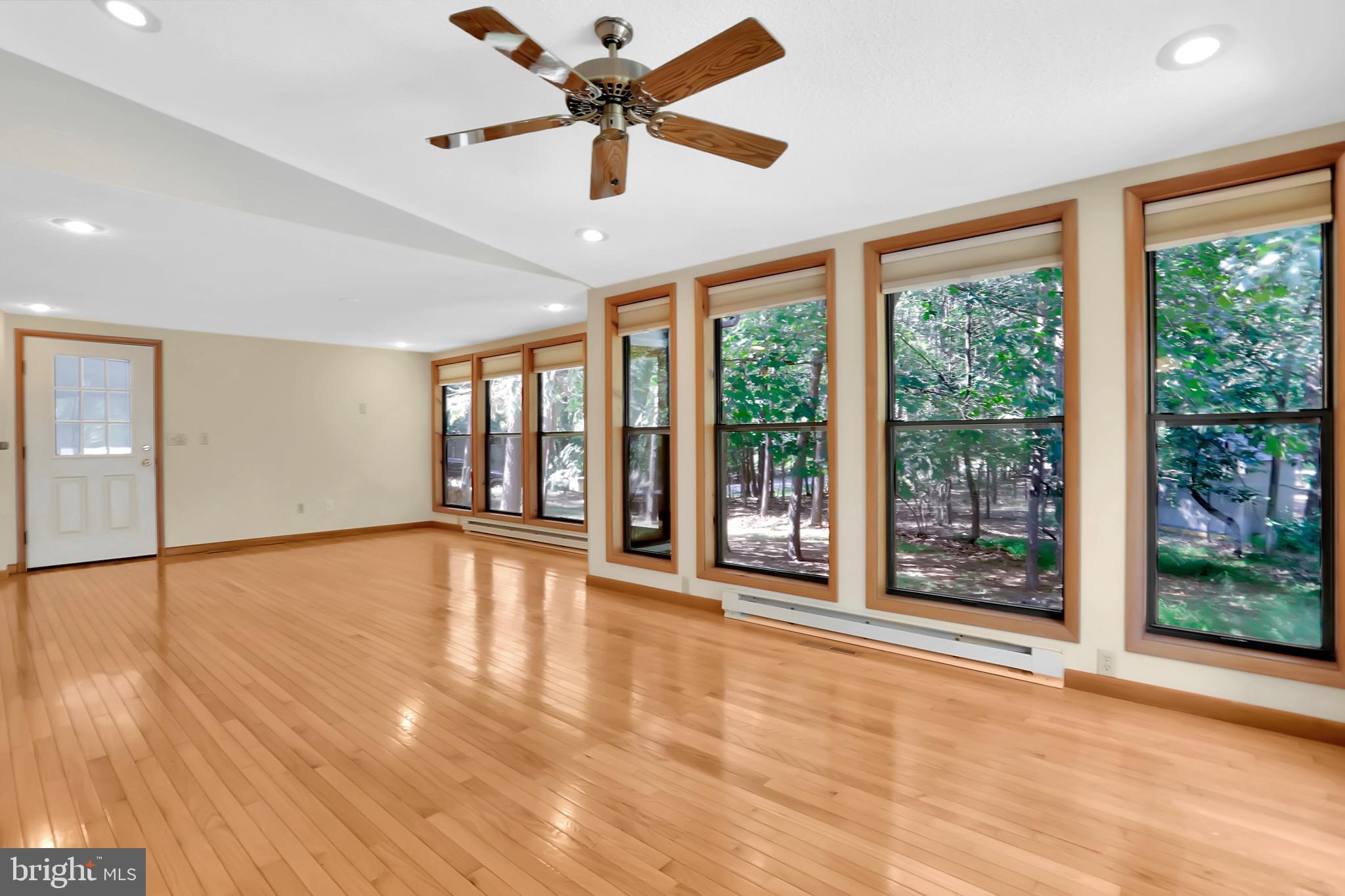 THE WOODS - Residential