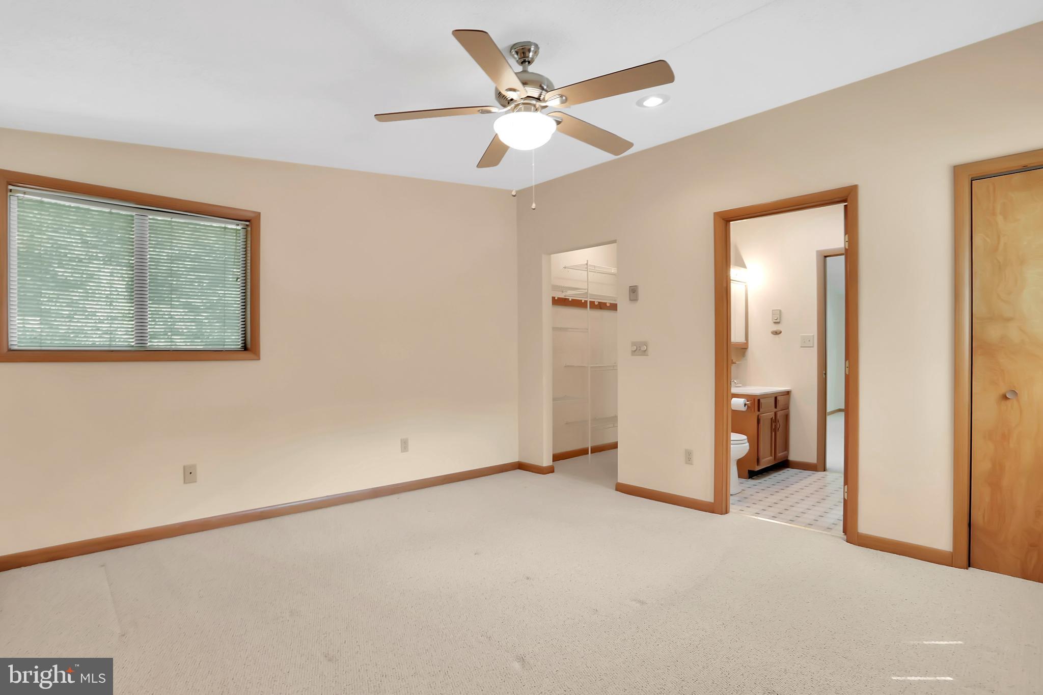 THE WOODS - Residential